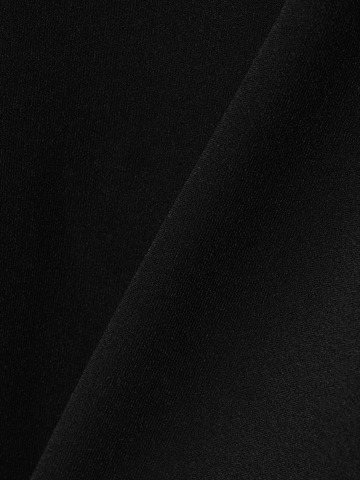 Theory Essential Turtleneck Top In Unknown