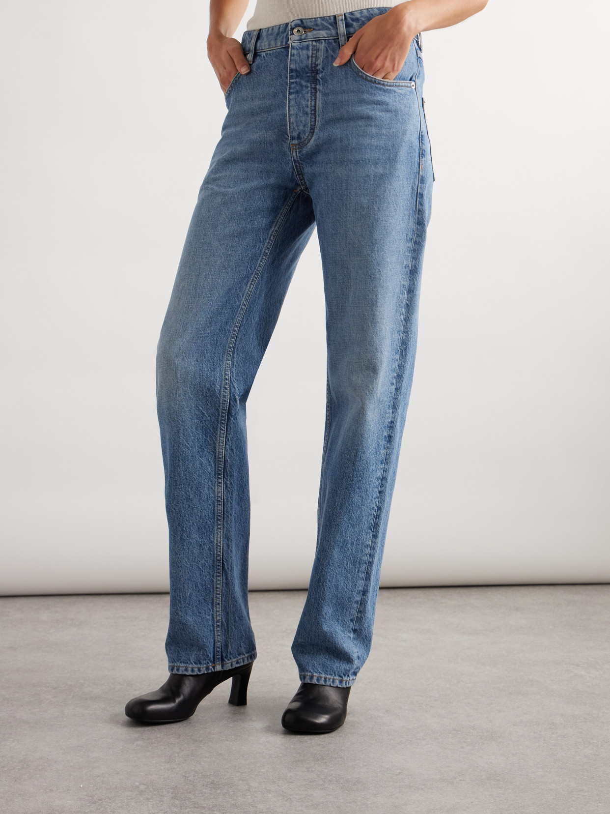 Shop Bottega Veneta High-rise Straight-leg Jeans In Blue