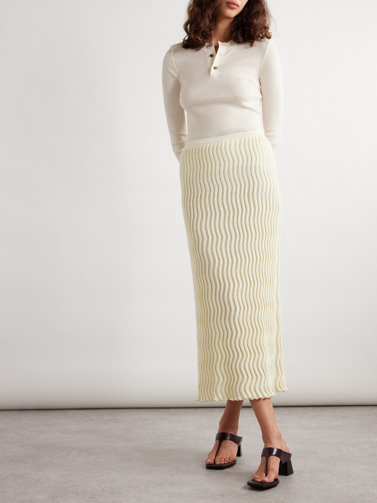 Bottega Veneta Ribbed Wool Maxi Skirt In Cream