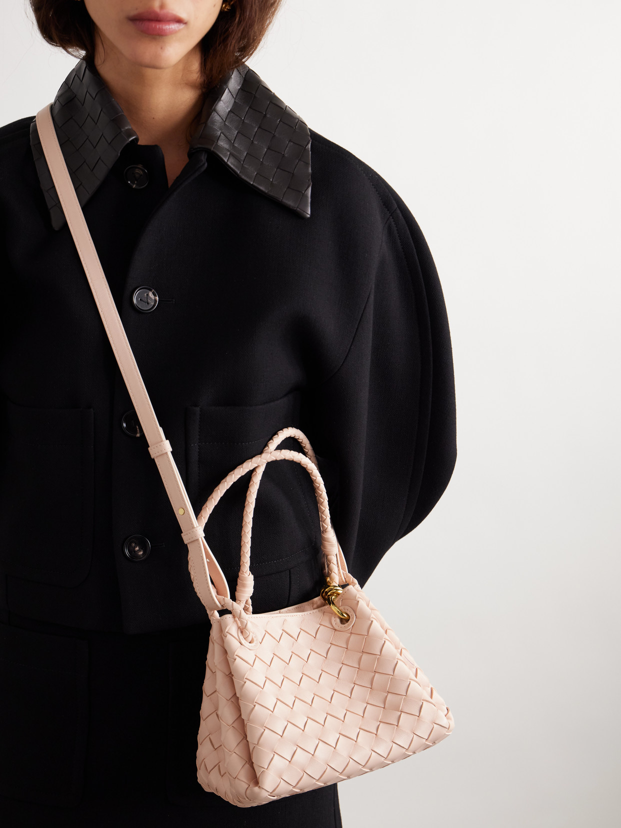 Bottega Veneta Parachute Small Intrecciato Leather Shoulder Bag In Pink