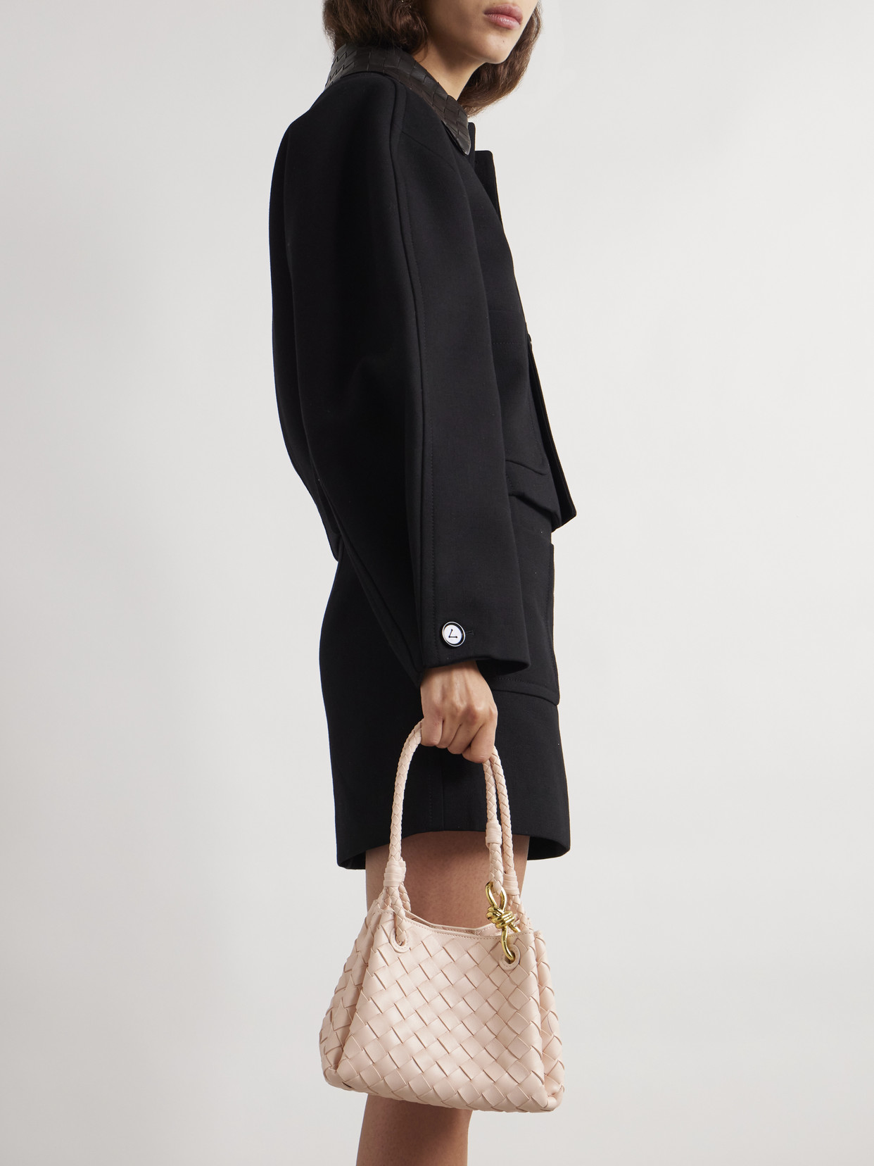 Bottega Veneta Parachute Small Intrecciato Leather Shoulder Bag In Pink