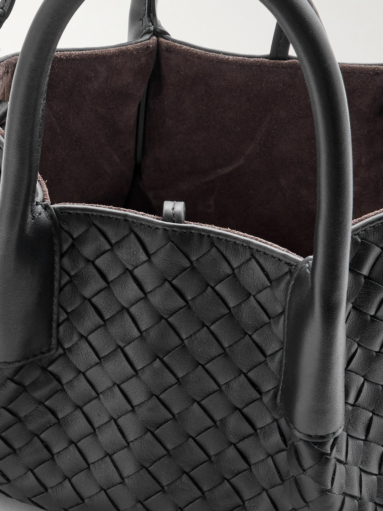 Bottega Veneta New Tote Intrecciato Small Reversible Leather Tote Bag In Black