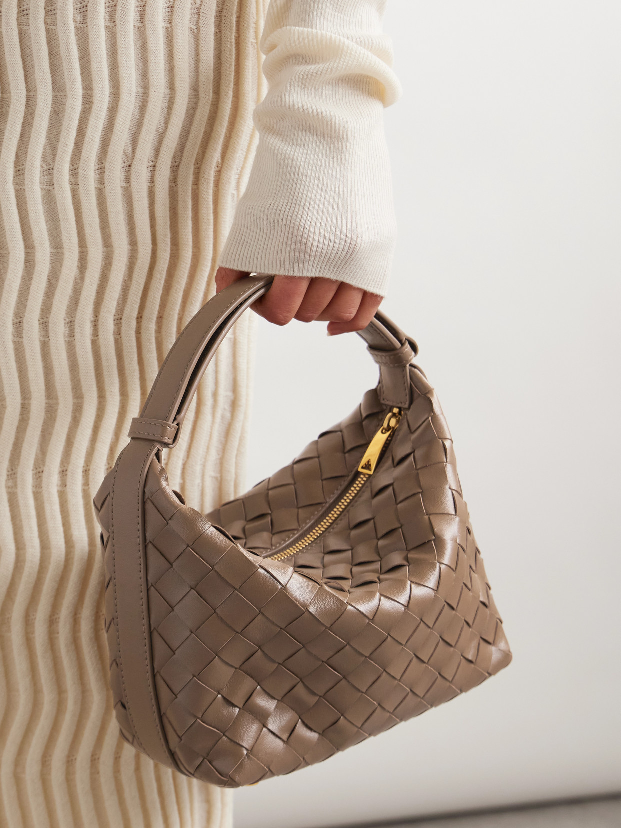Bottega Veneta Mini Wallace Bag In Brown