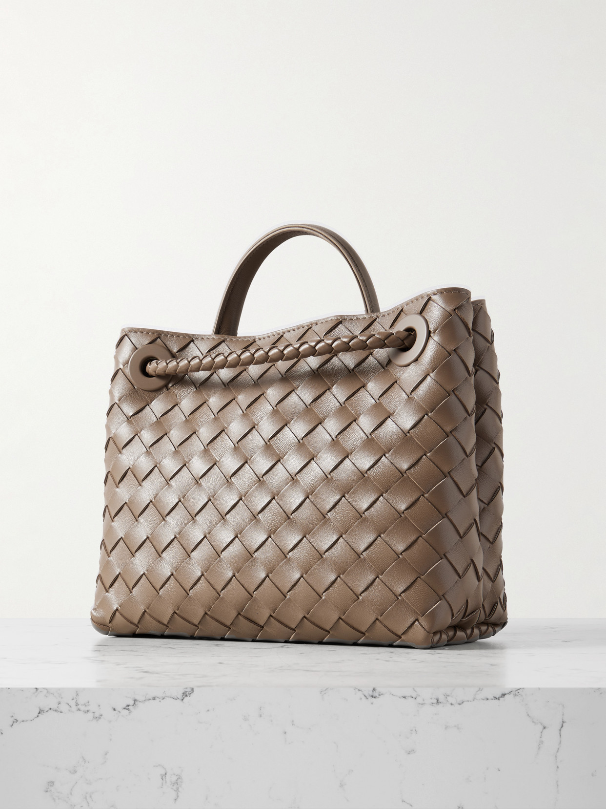 Bottega Veneta Andiamo Small Intrecciato Leather Tote In Brown