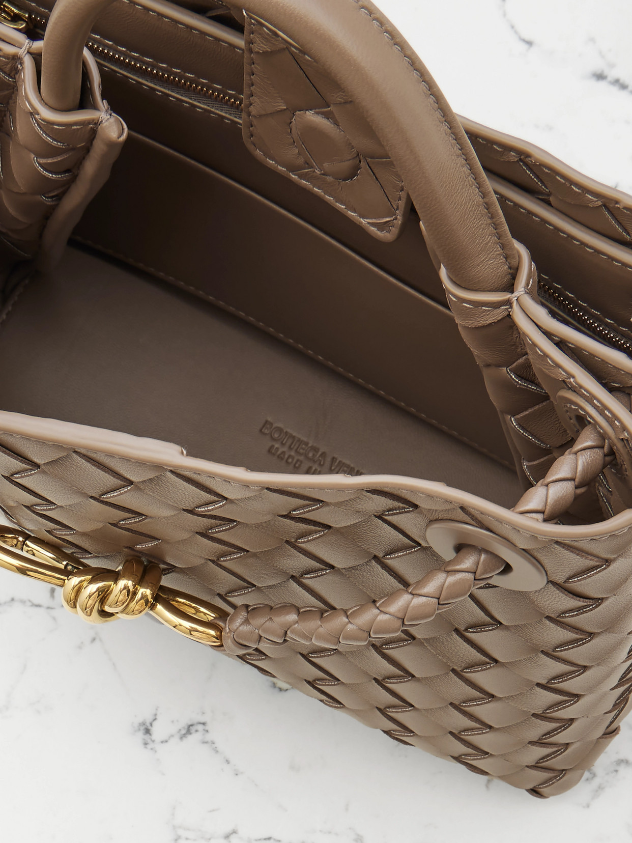 Bottega Veneta Andiamo Small Intrecciato Leather Tote In Brown