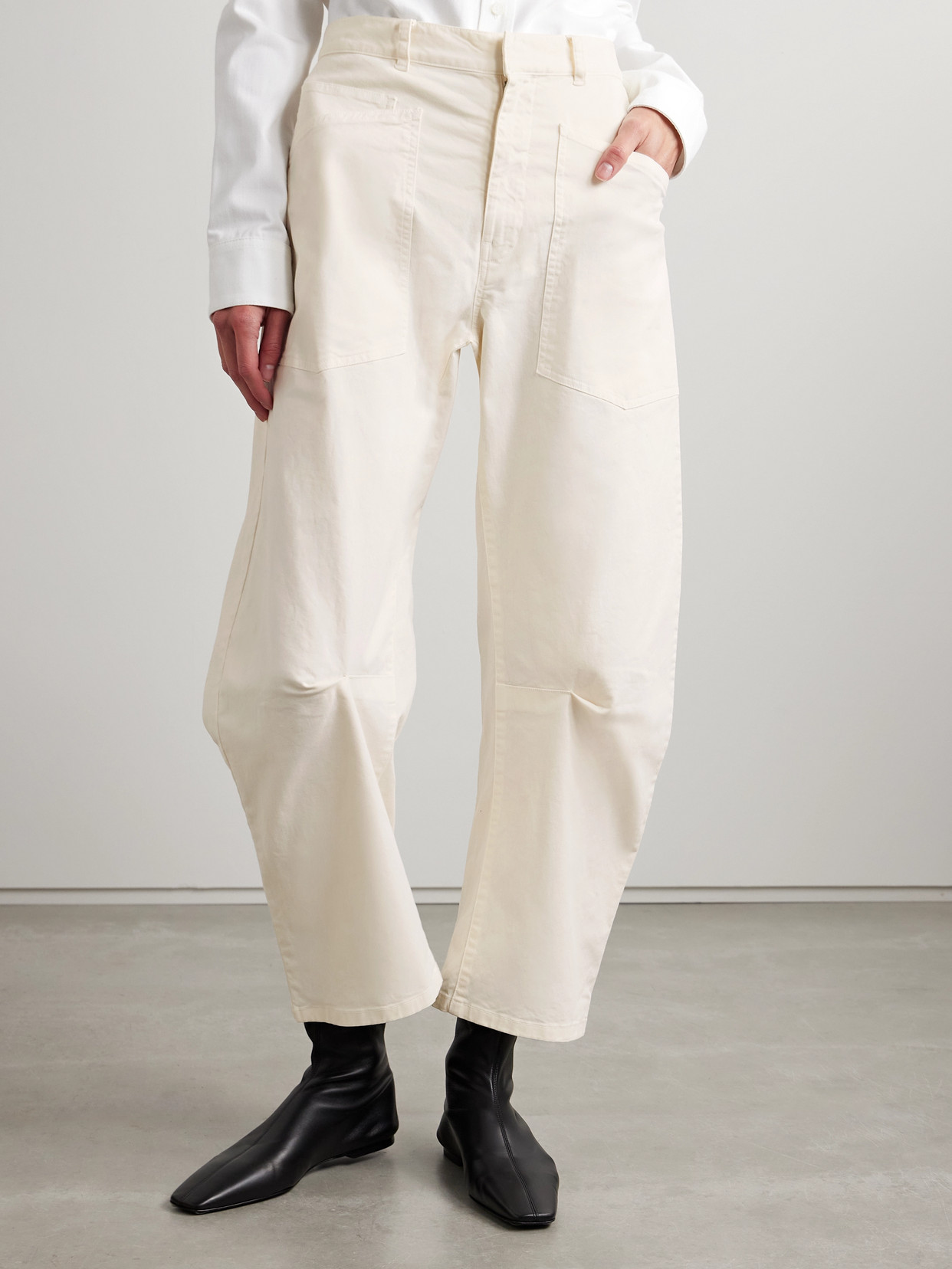 Nili Lotan Shon Cotton-blend Twill Barrel-leg Pants In Ivory