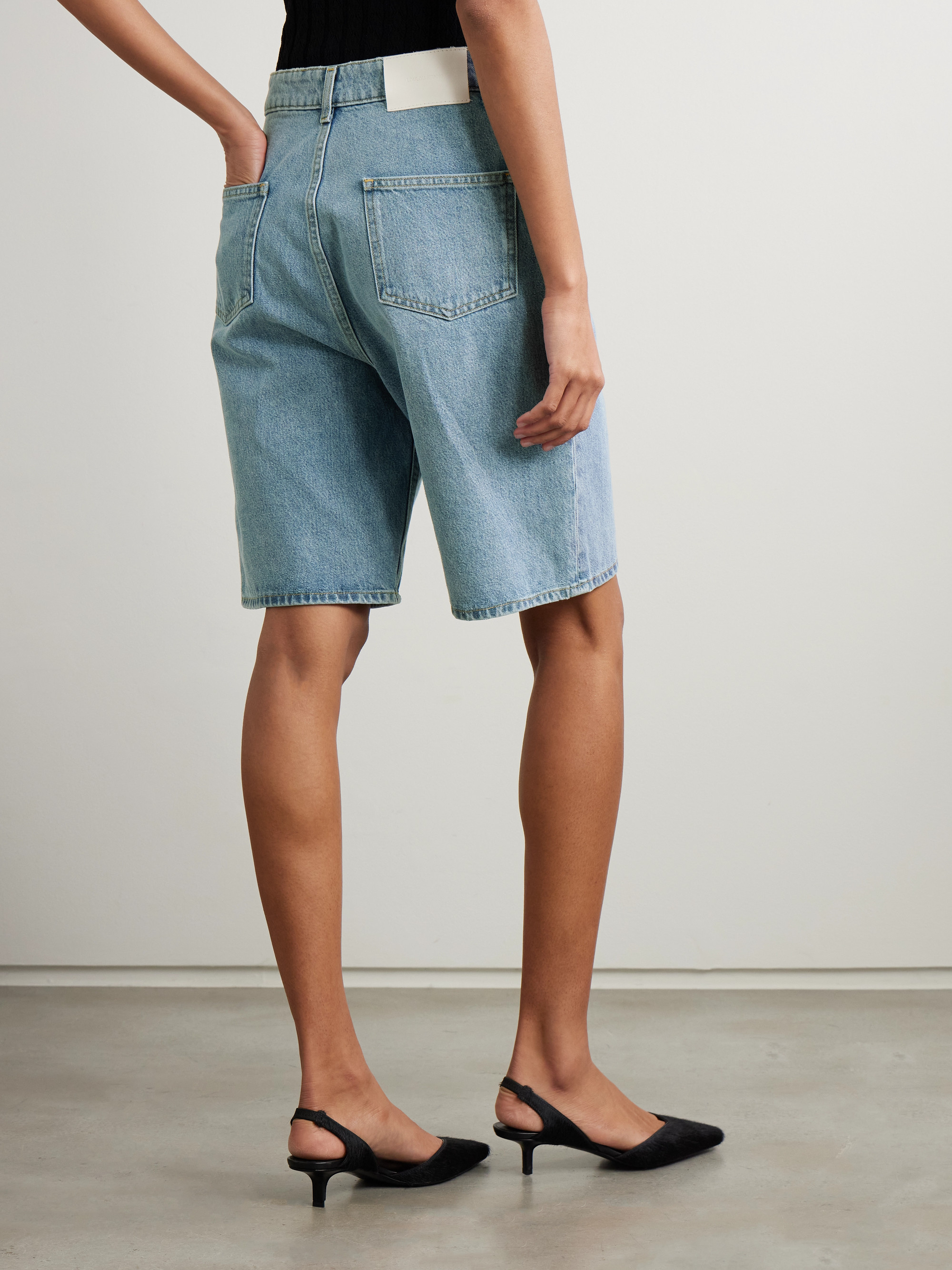 LOULOU DE SAISON Isu high-rise organic denim shorts thumbnail