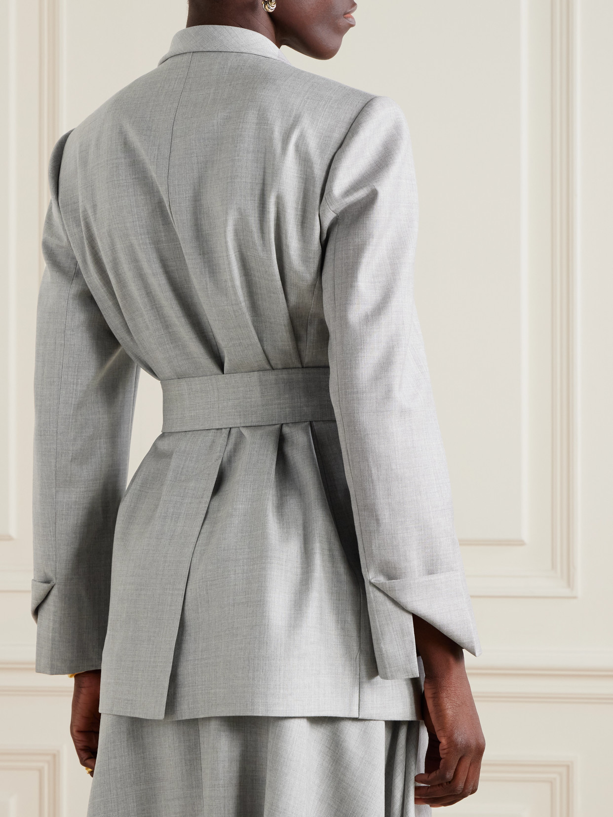 Sasuphi Lauren Belted Wool Blazer In Gray