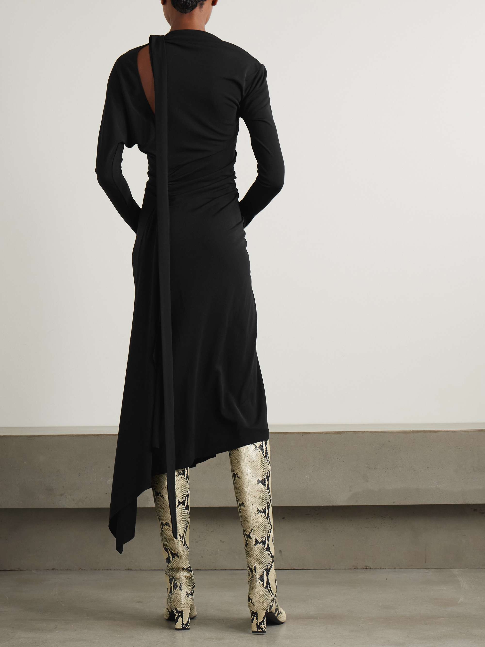 VICTORIA BECKHAM 