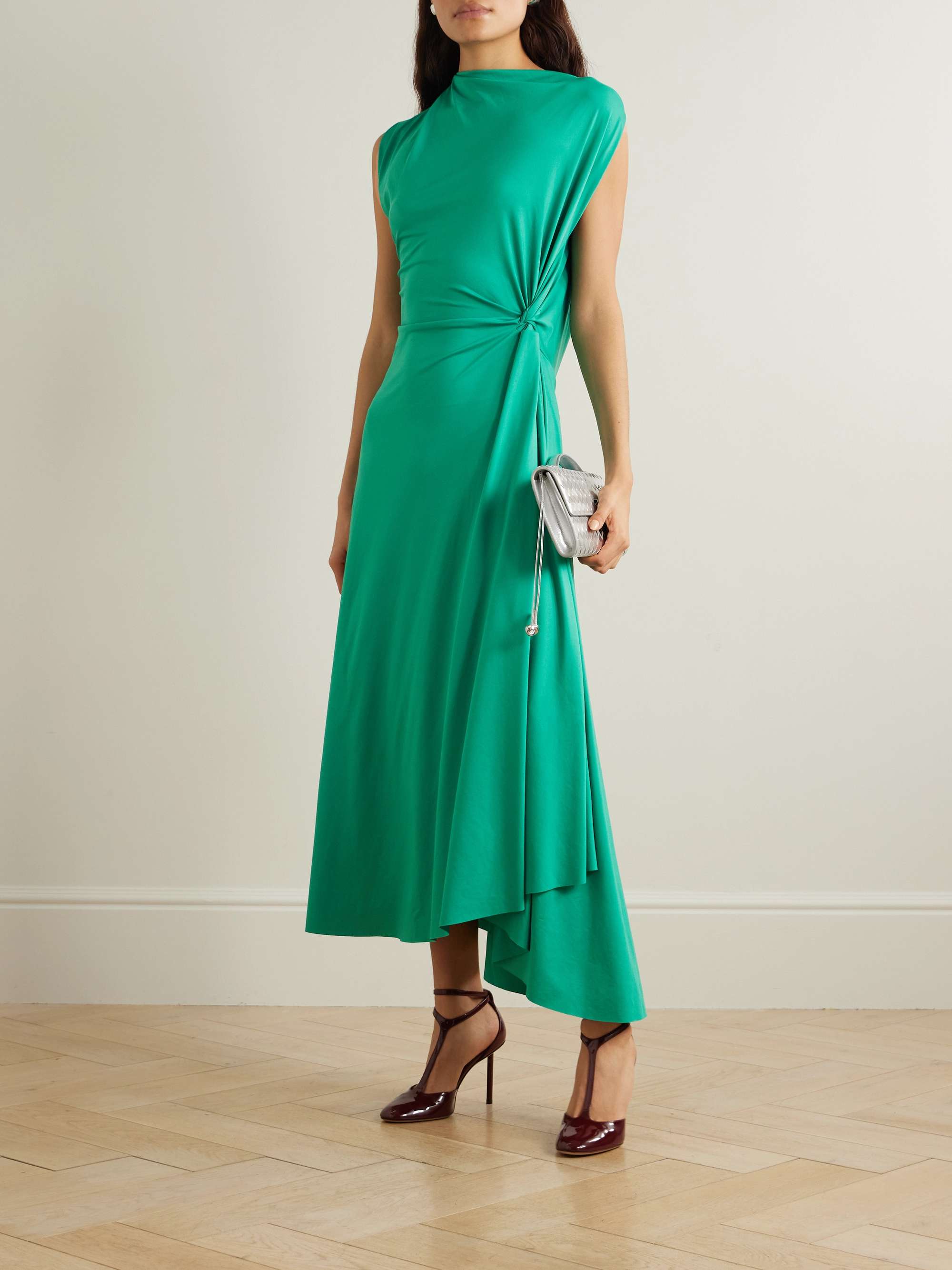 VICTORIA BECKHAM 