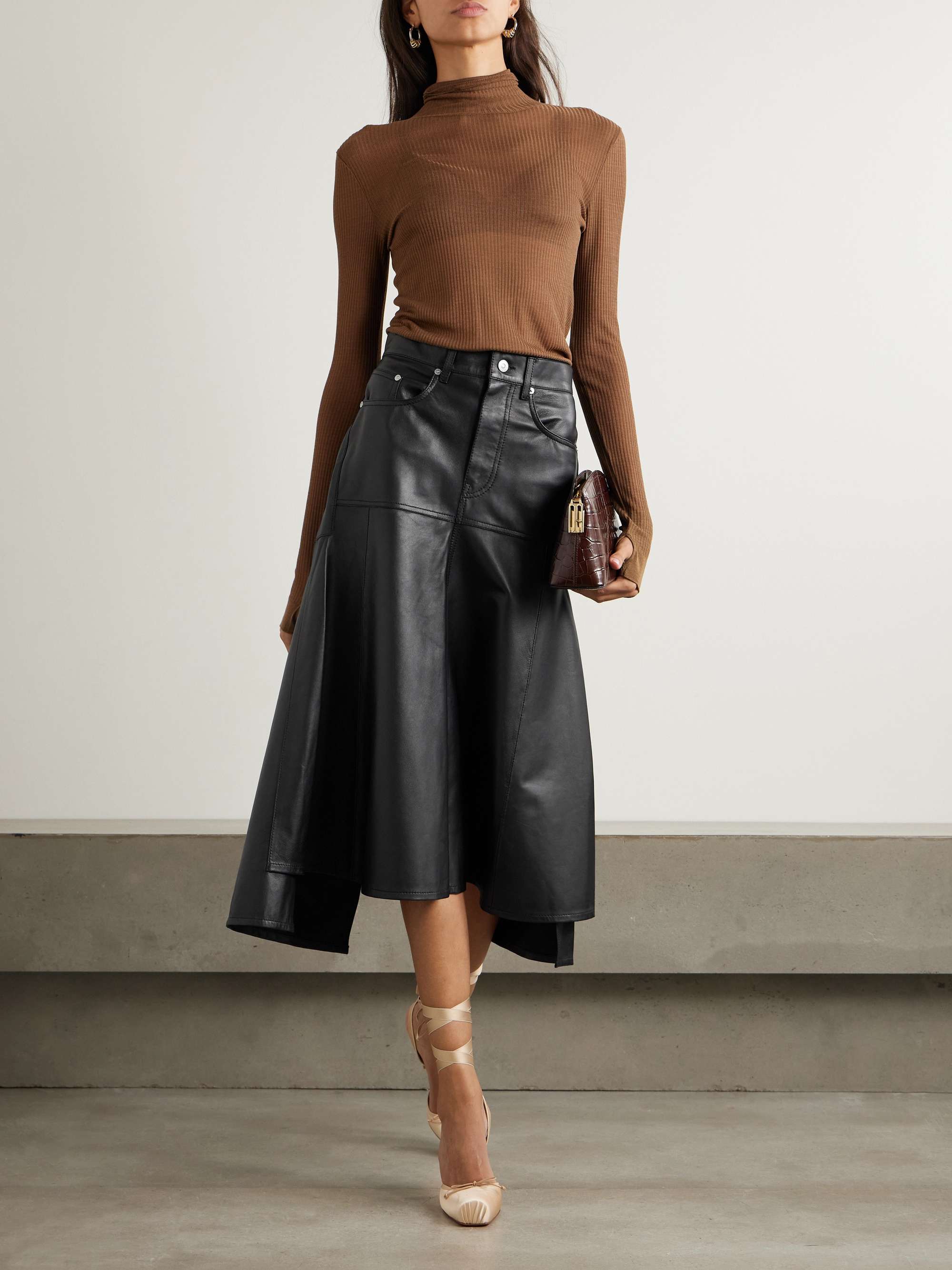 VICTORIA BECKHAM 