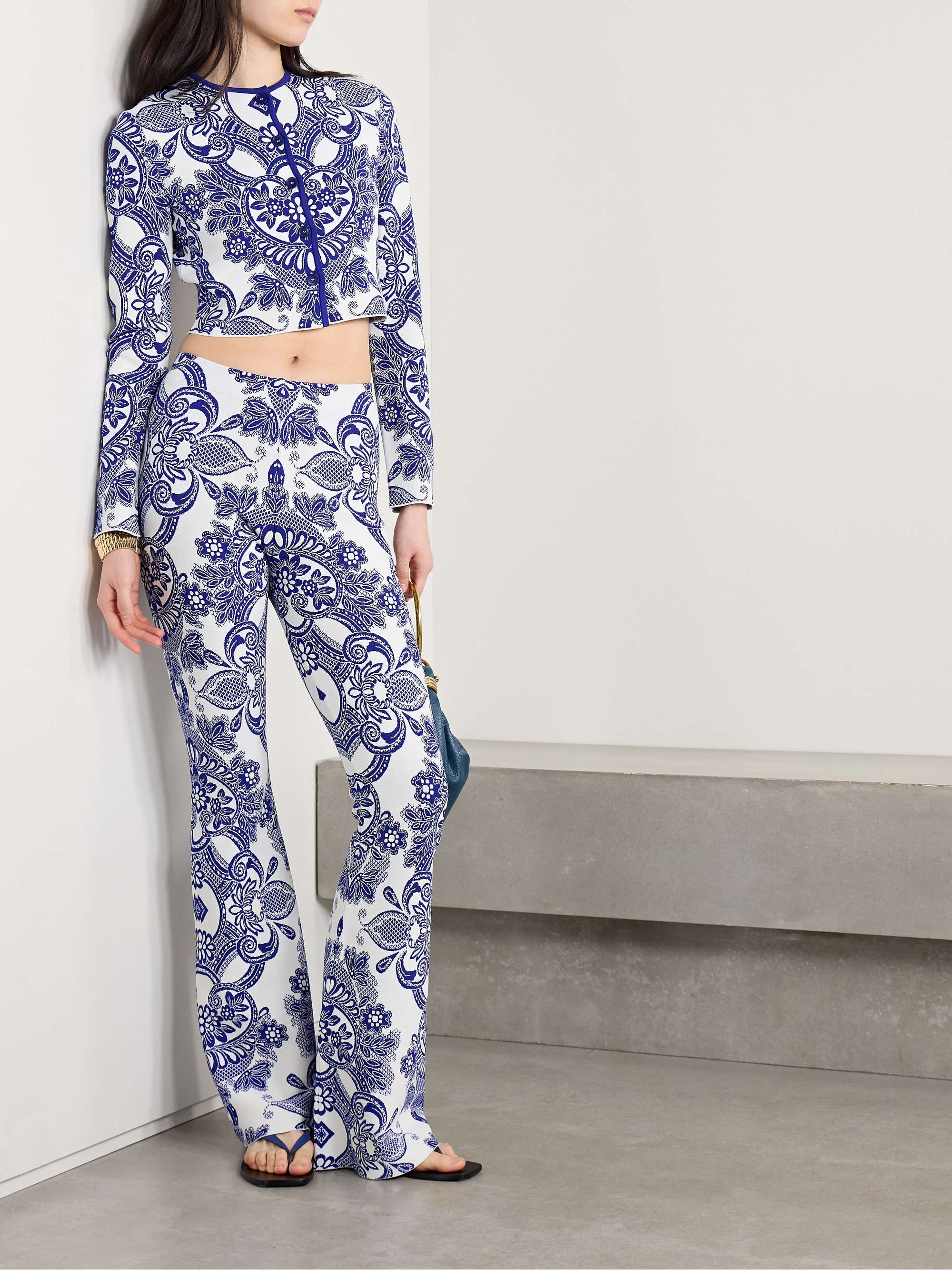 ETRO 
