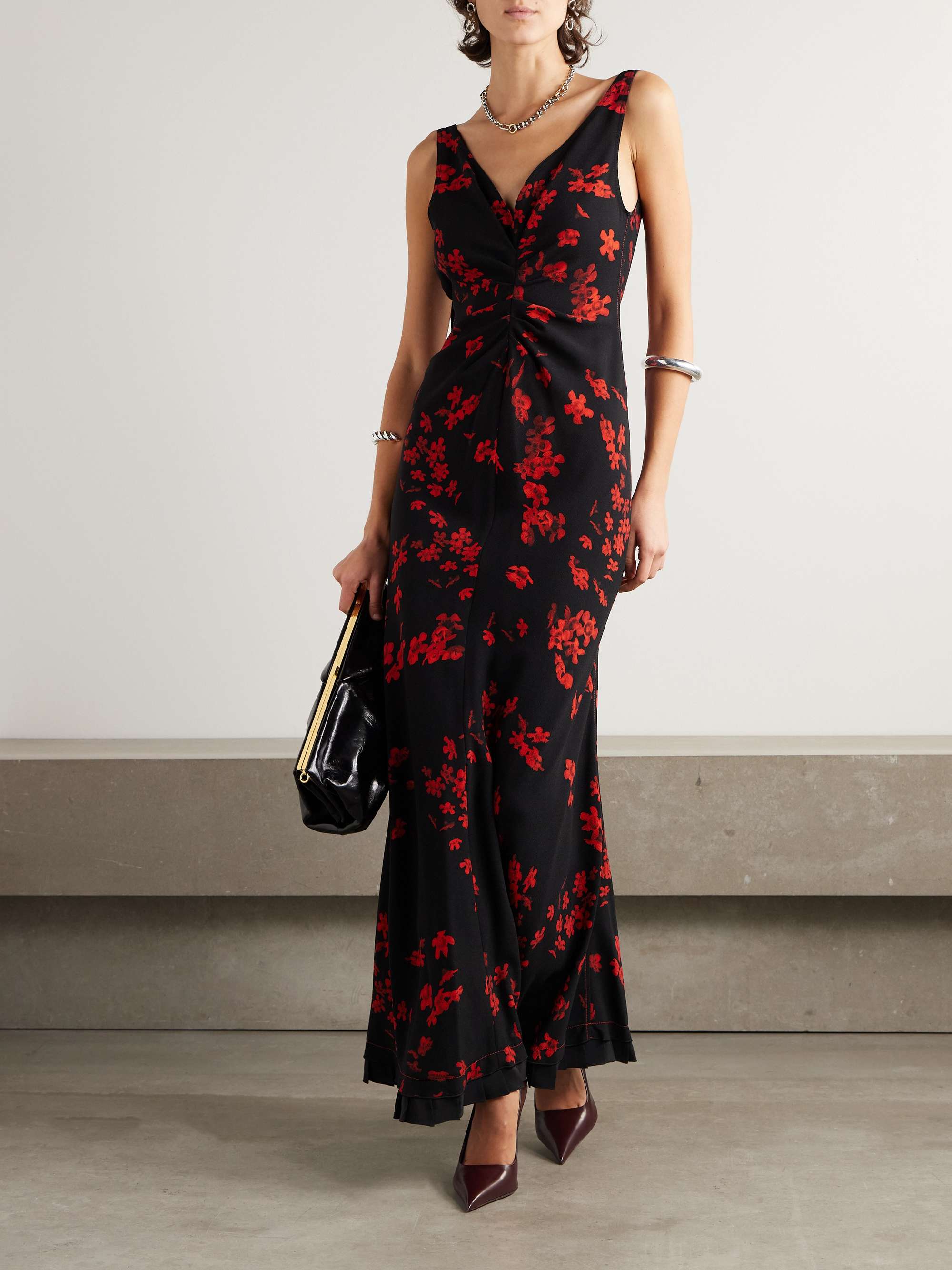 VICTORIA BECKHAM 
