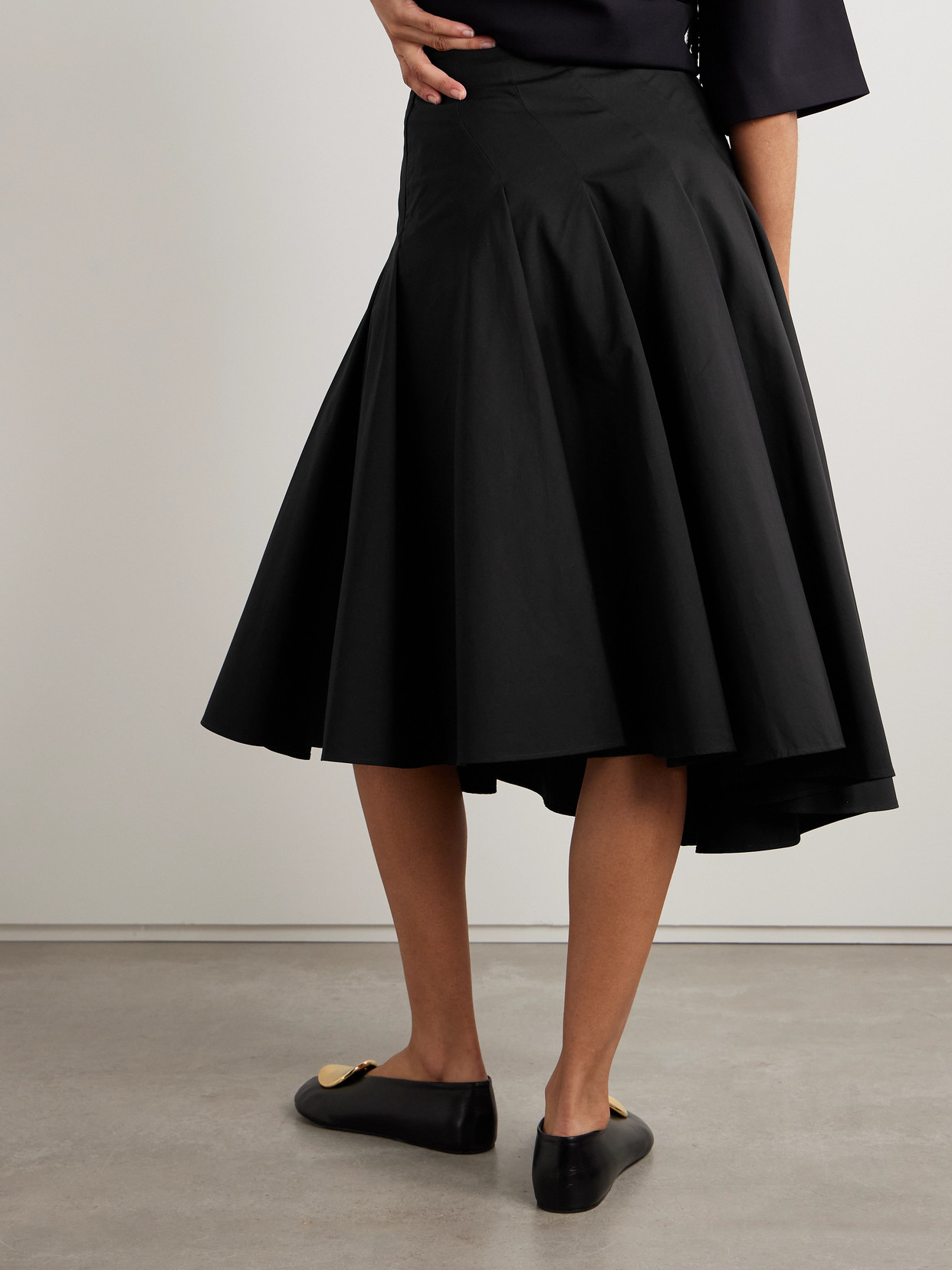 Fforme Cotton Rio Asymmetrical Pleated Midi Skirt In Black