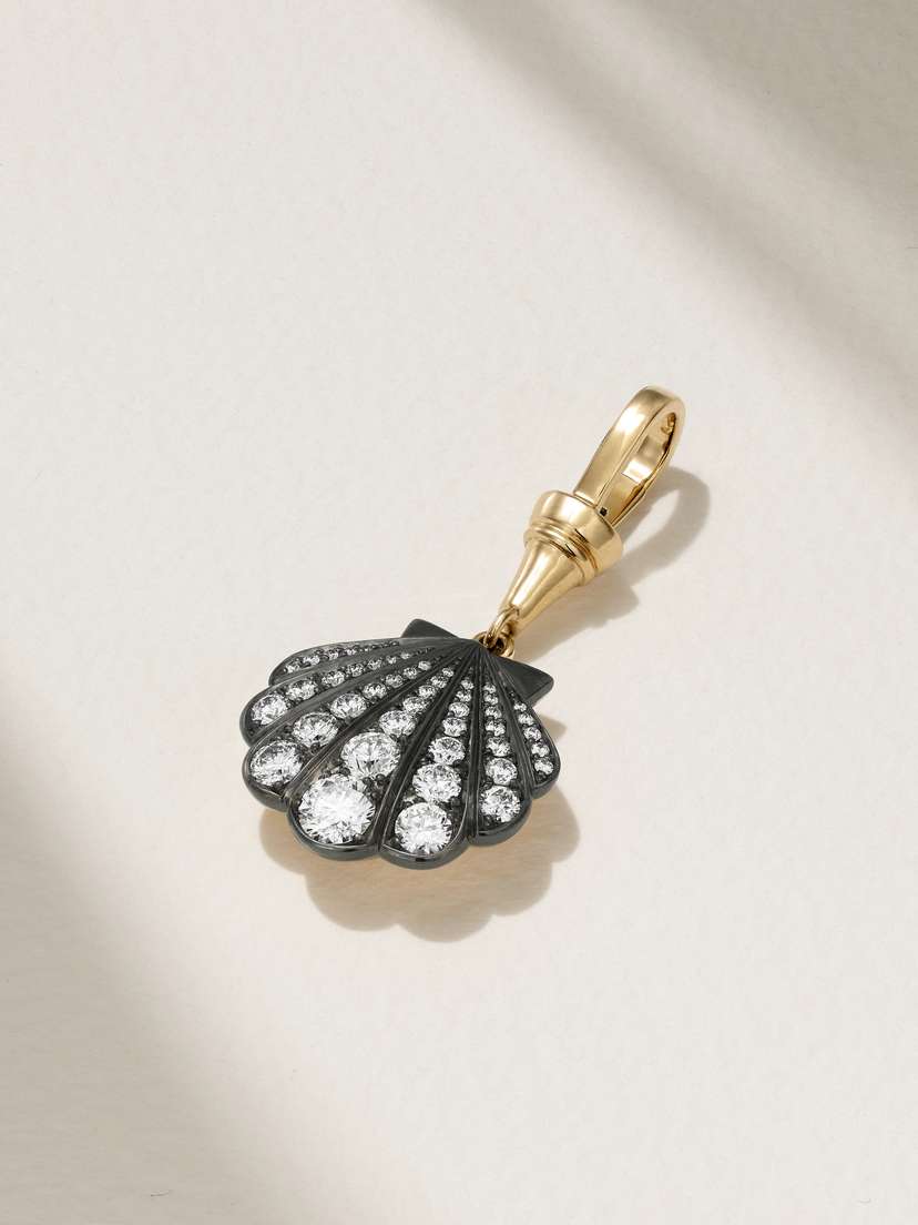 JESSICA MCCORMACK Beaches Shell 18-karat Yellow And Blackened Gold Diamond Pendant