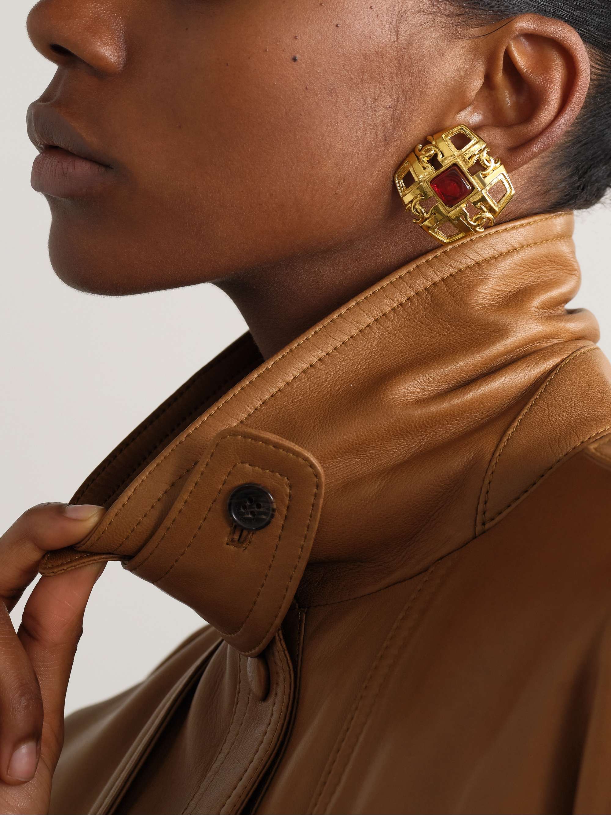 VINTAGE CHANEL 