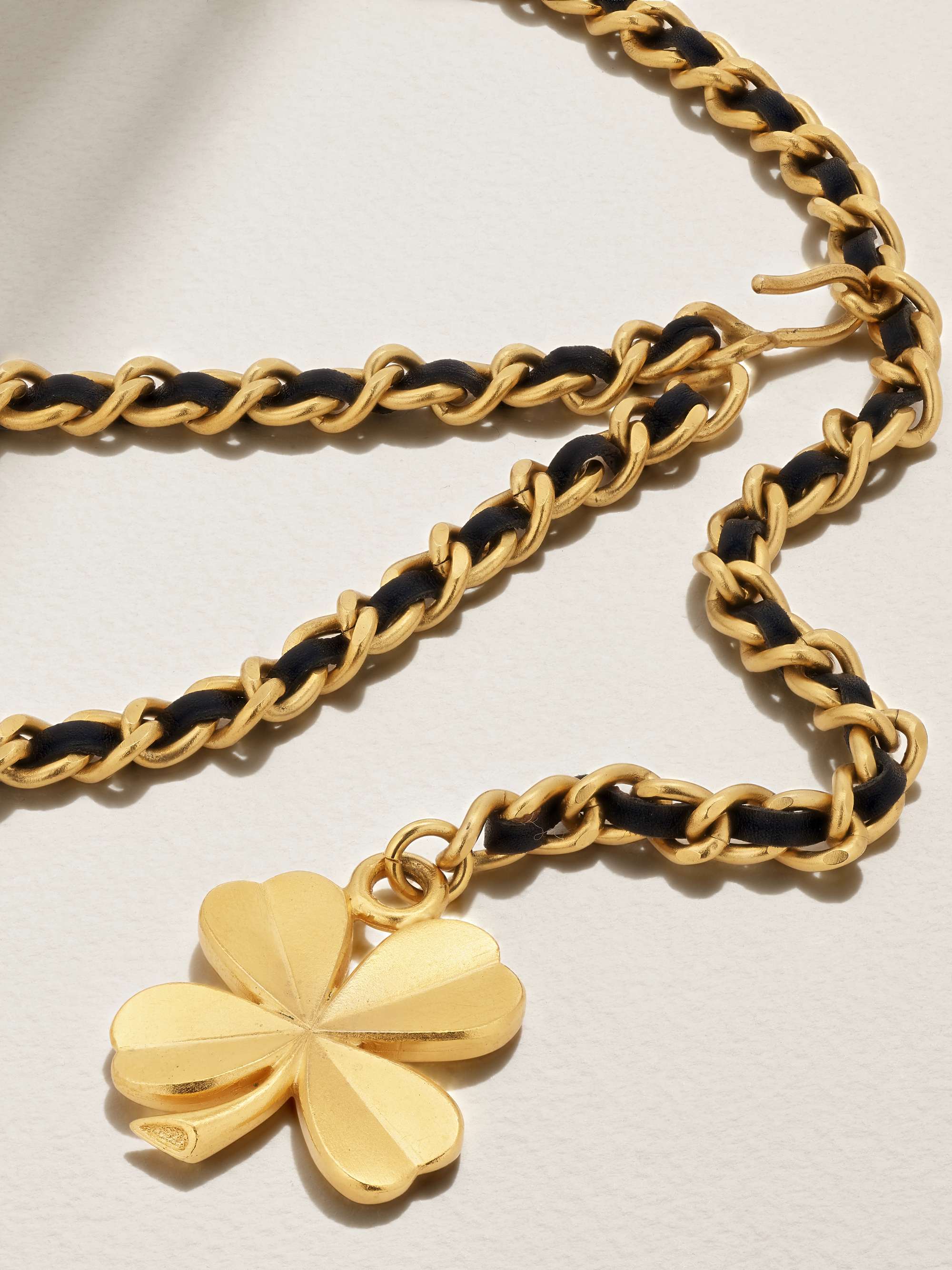 VINTAGE CHANEL 