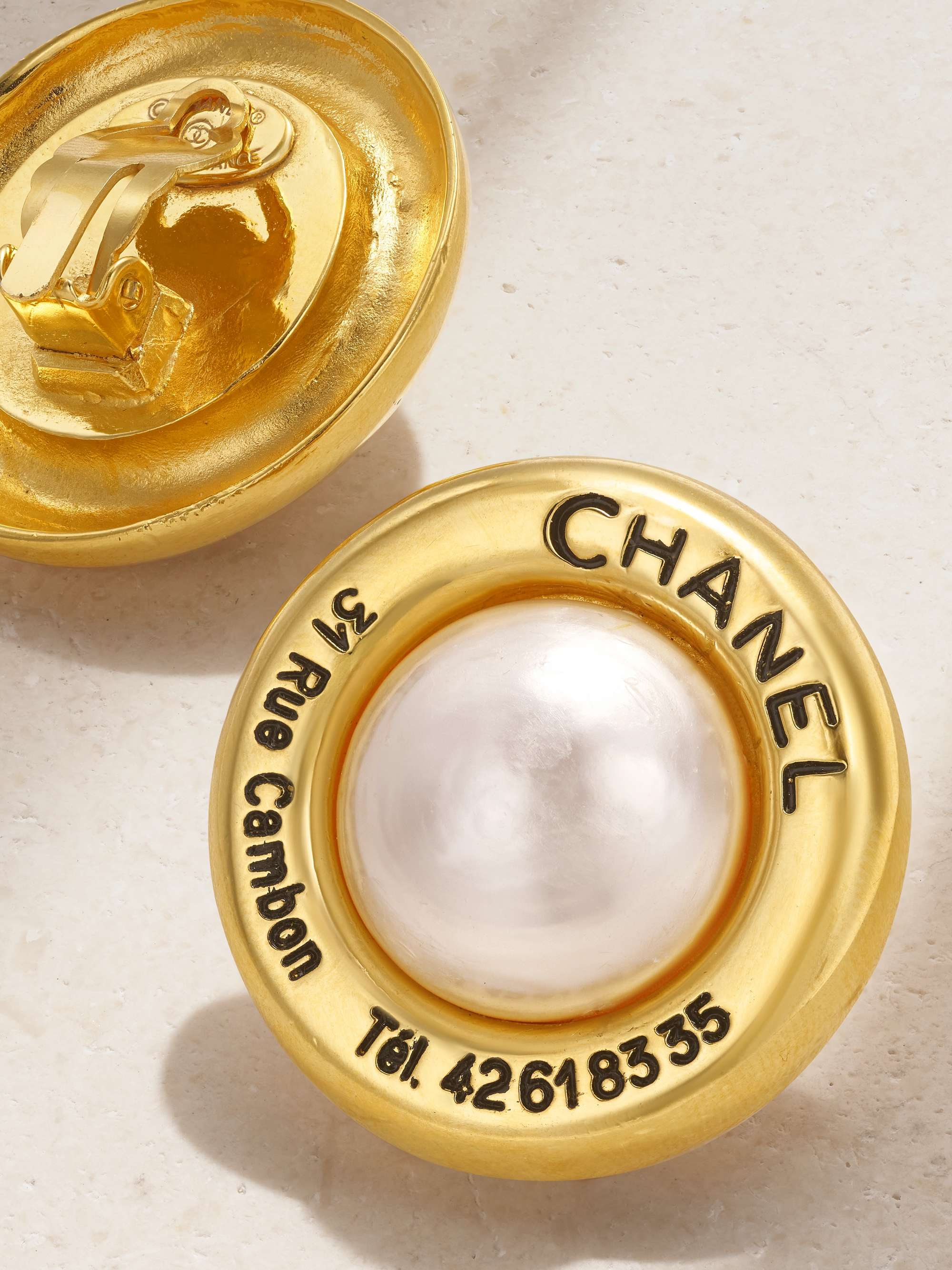 VINTAGE CHANEL 