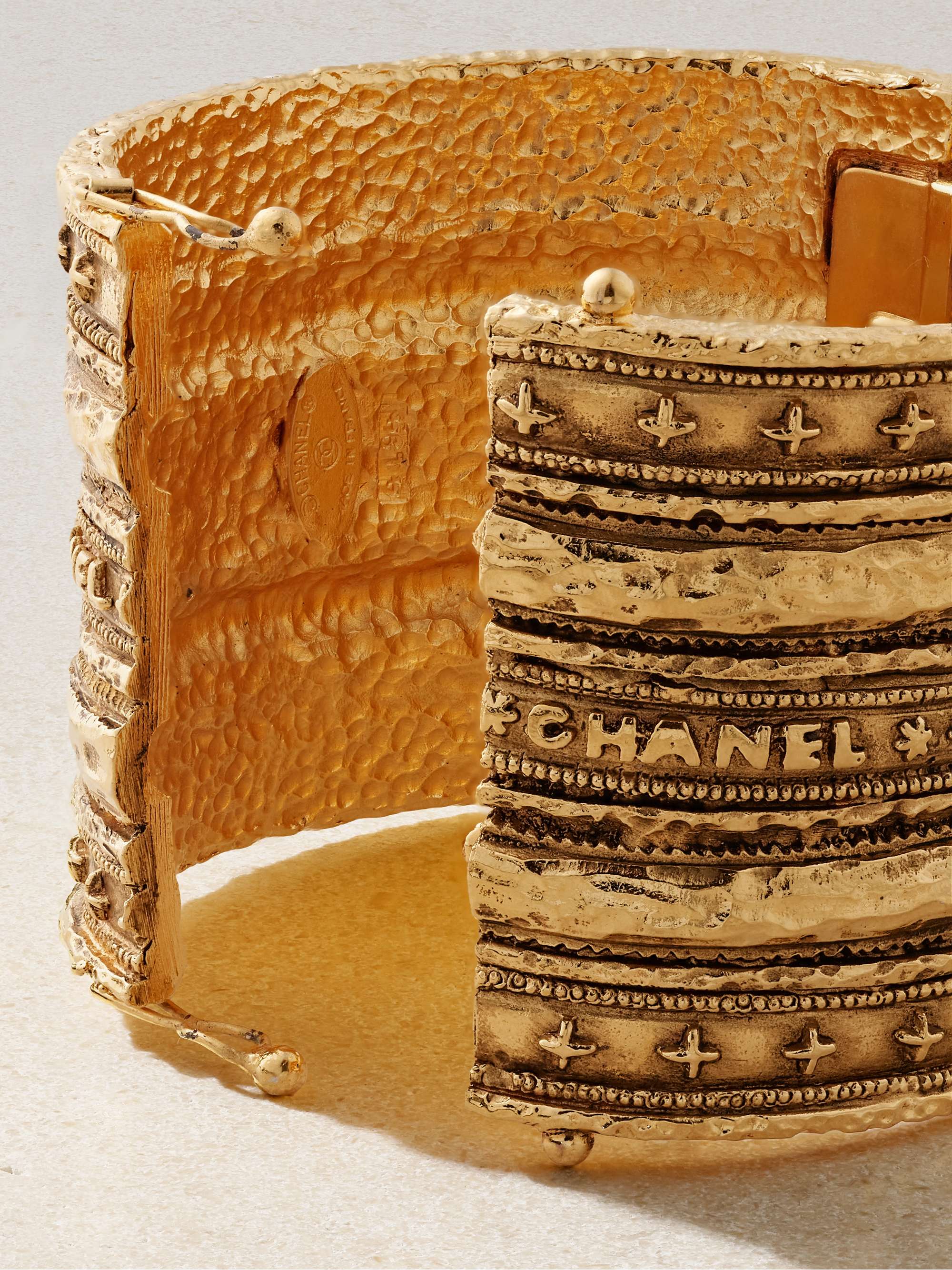 VINTAGE CHANEL 