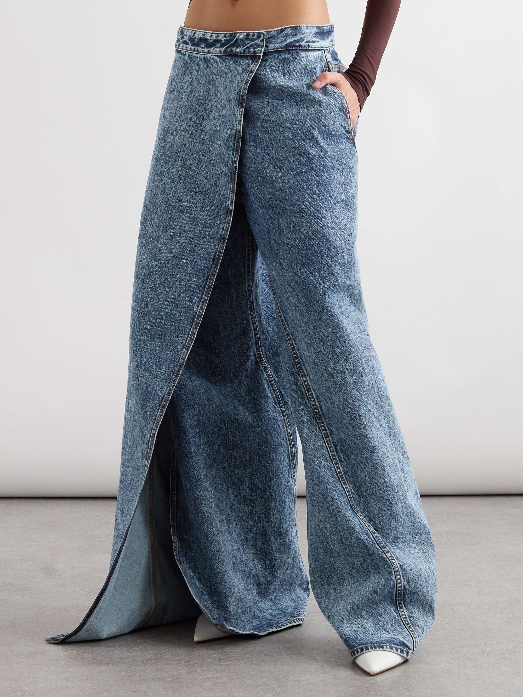 ALAÏA 