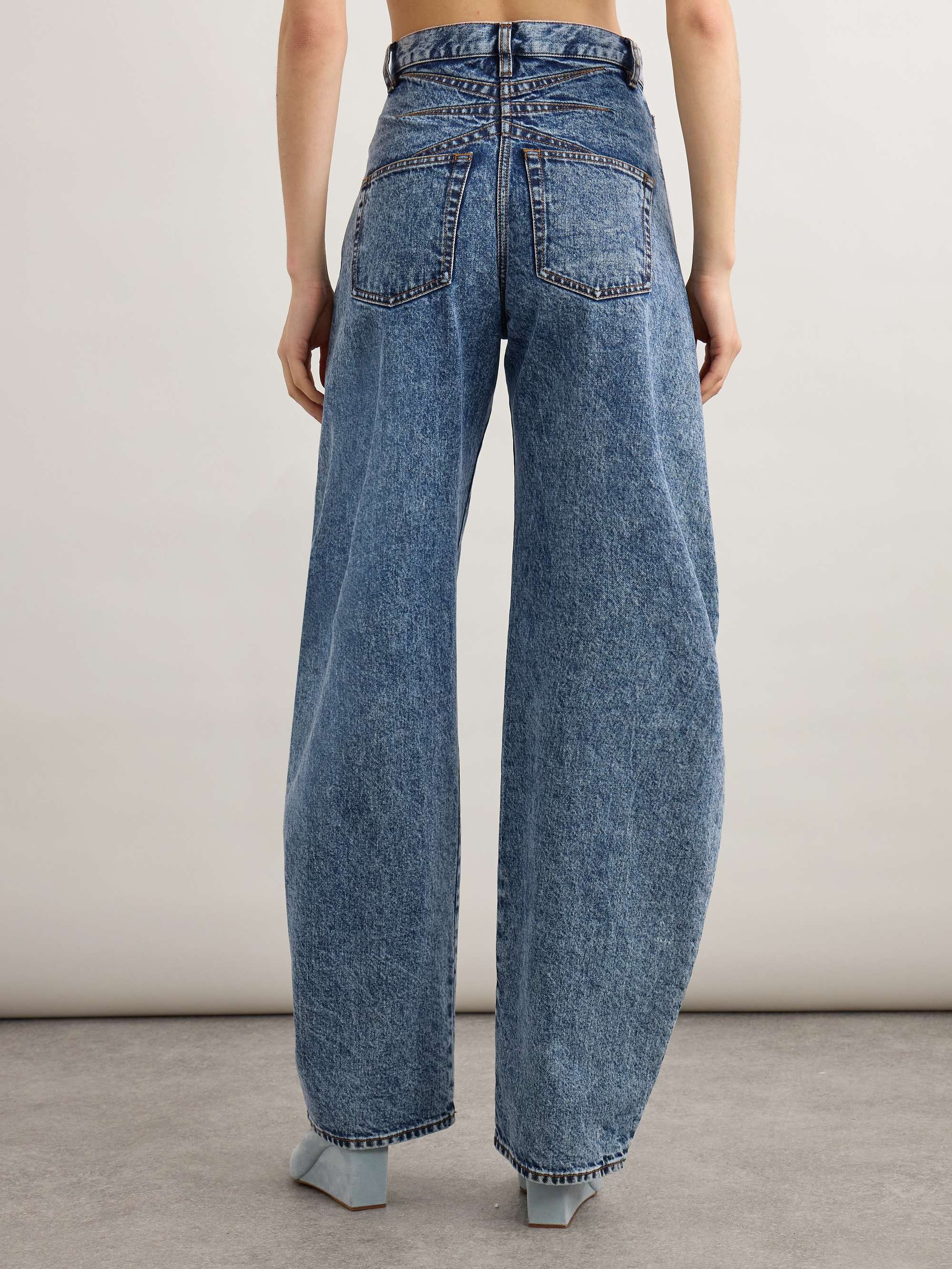 ALAÏA 