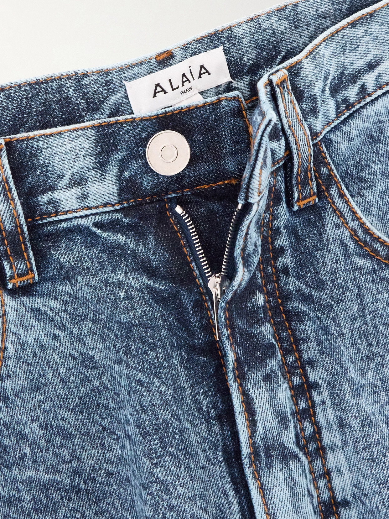 Alaïa Alaia Women Rounded Jeans In Snow Denim In Blue
