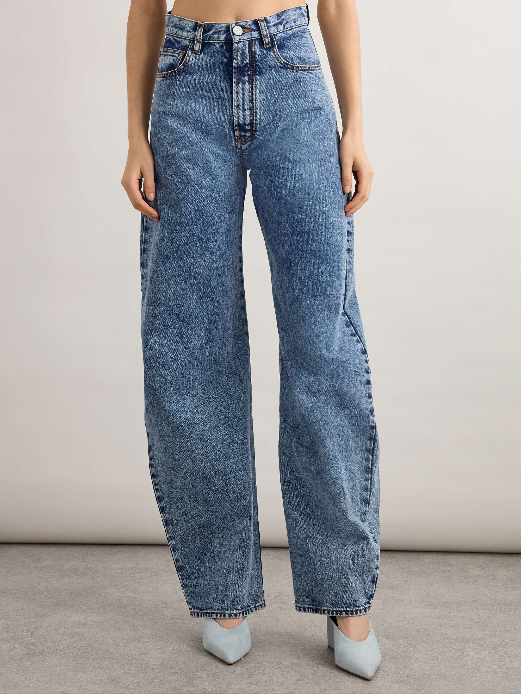 ALAÏA 