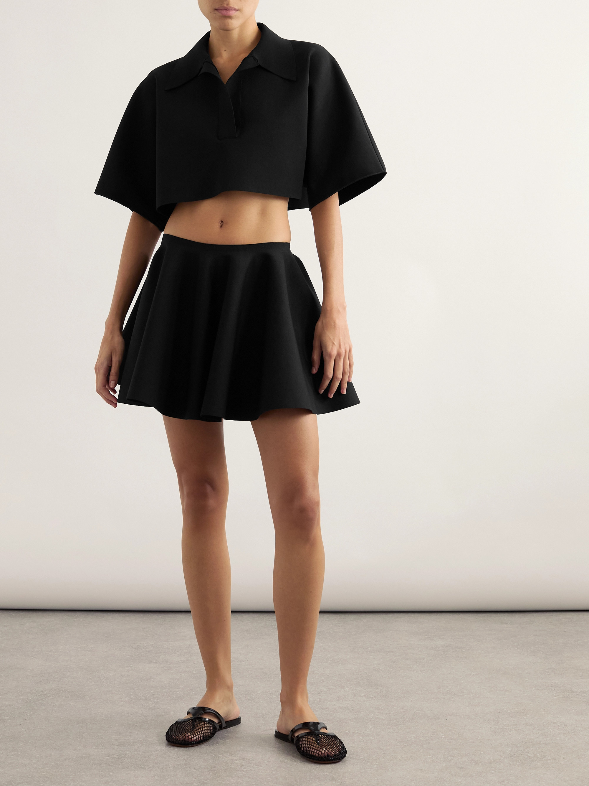Alaïa Oversized cropped knitted polo shirt thumbnail