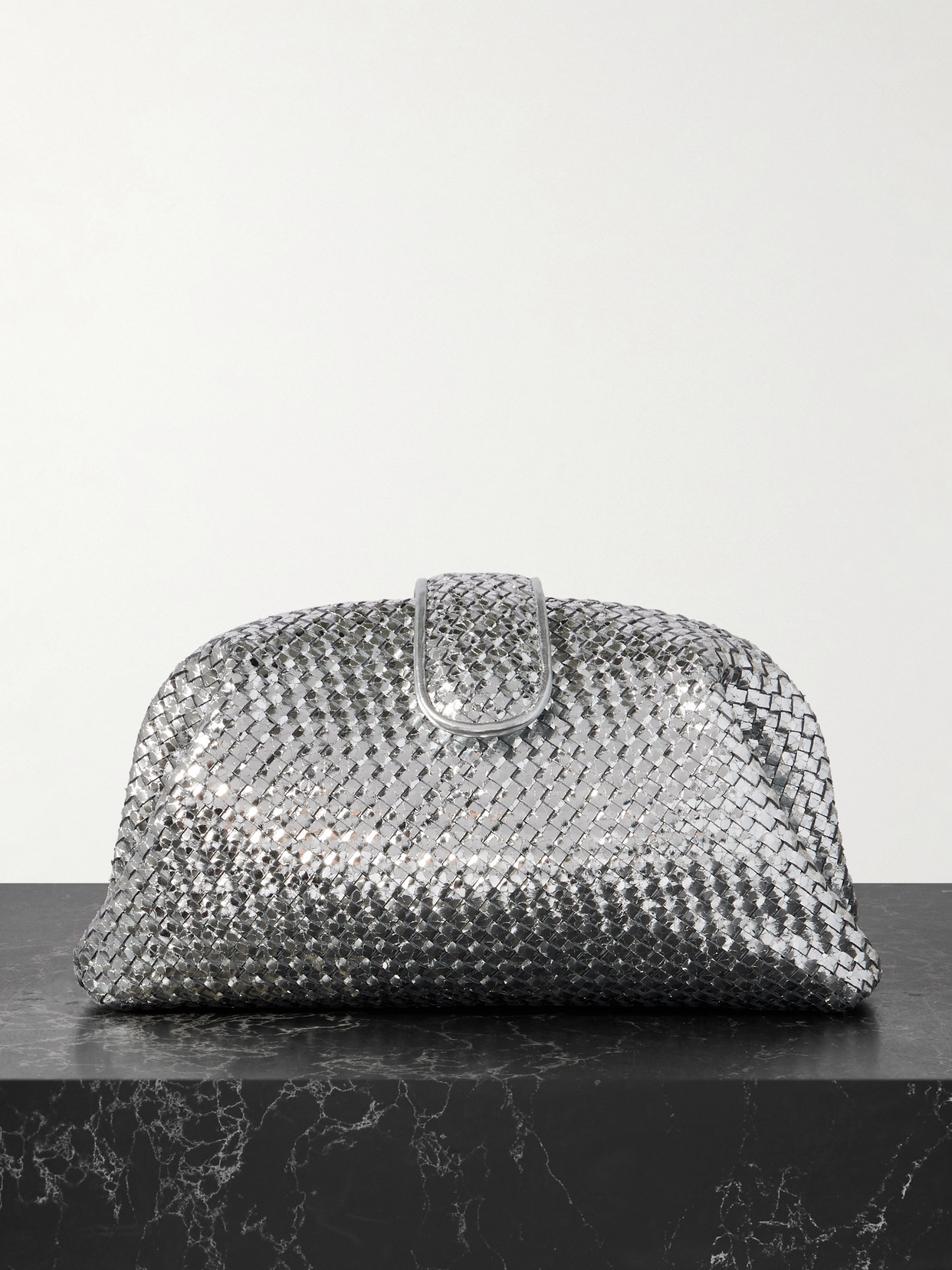 Bottega Veneta Lauren 1980 Small Intrecciato Metallic Leather Clutch In Silver