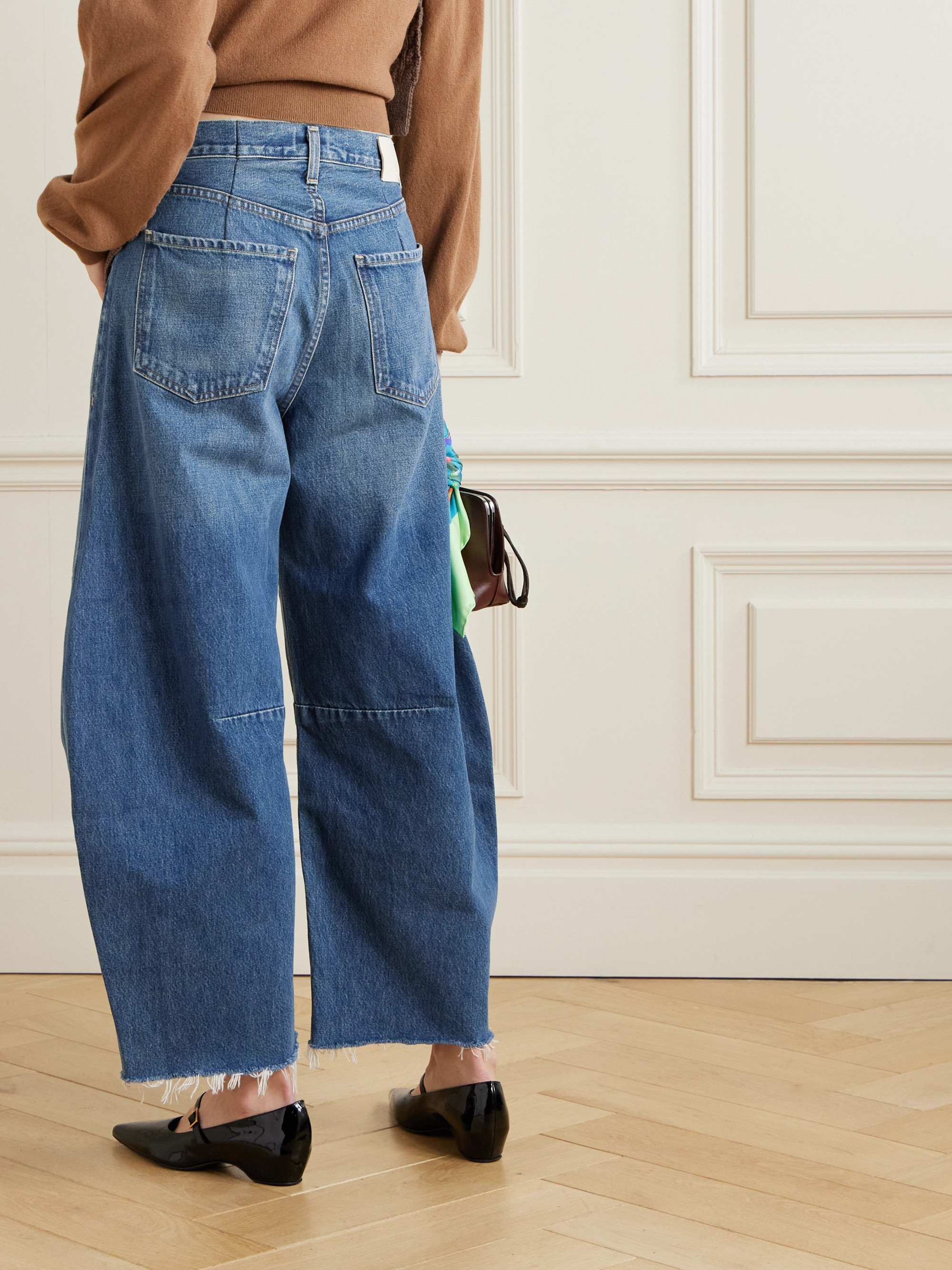 Citizens Of Humanity Horseshoe frayed high-rise barrel-leg jeans thumbnail
