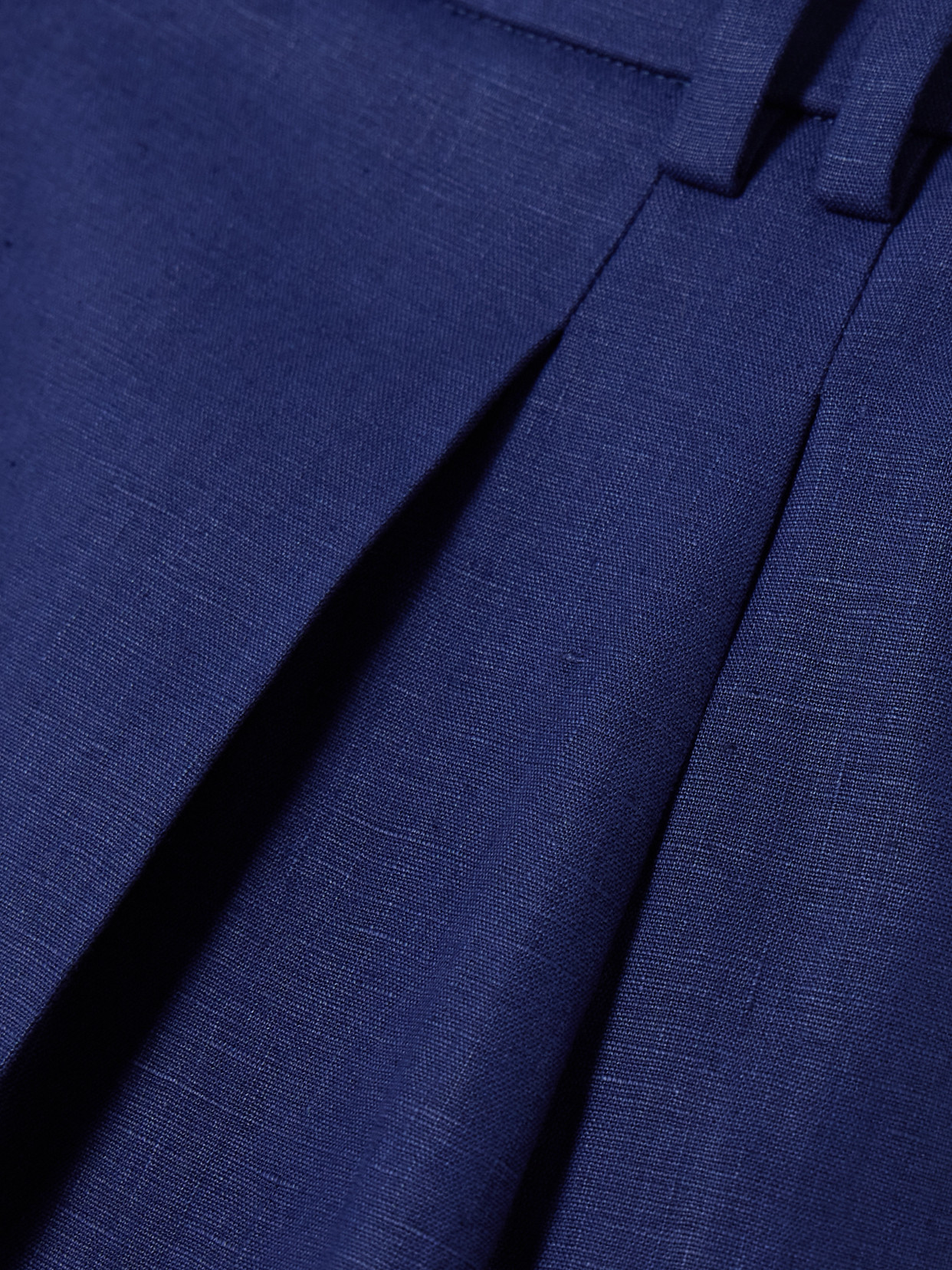 Shop Another Tomorrow Pleated Linen Shorts In Blue