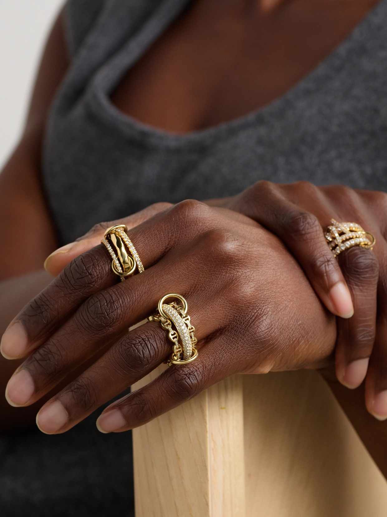 Spinelli Kilcollin + Hoorsenbuhs Microdame 18-karat Gold Diamond Ring In Gold