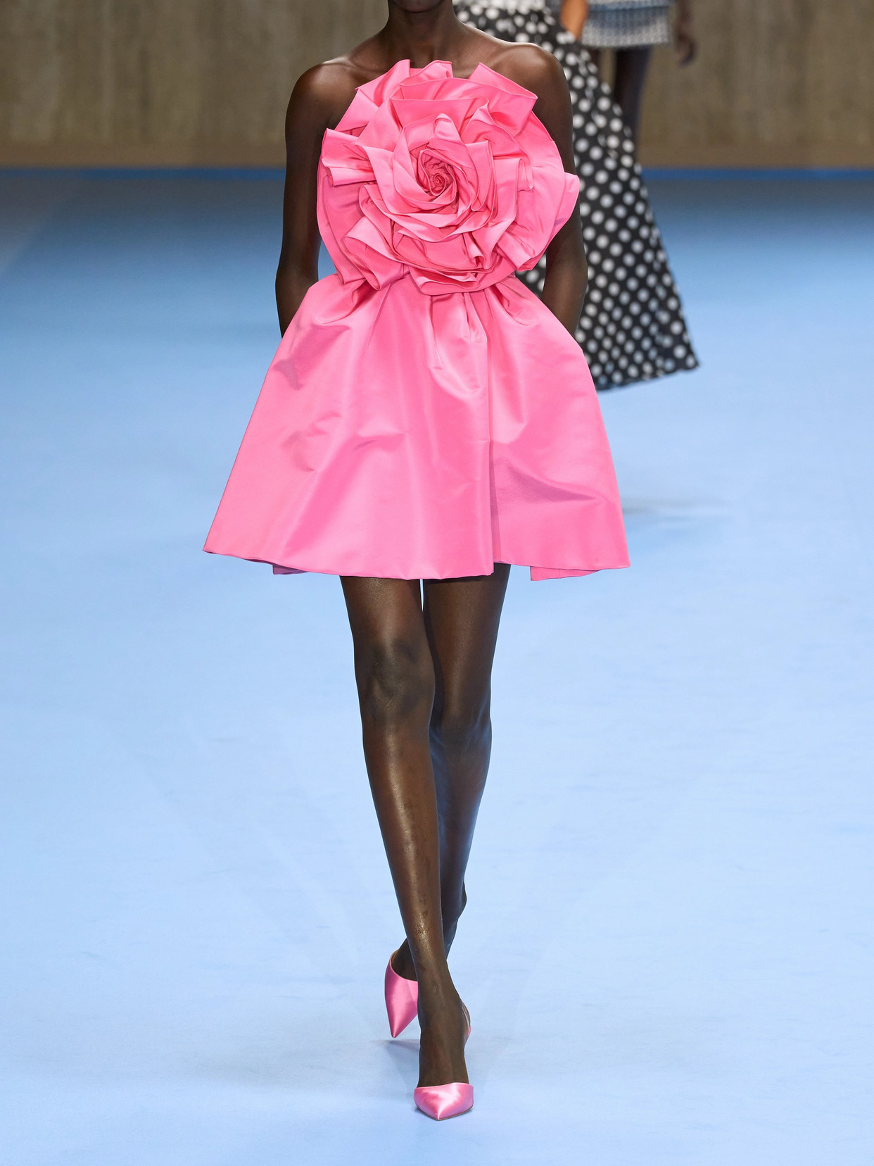 Carolina Herrera Flower Strapless Mini Dress In Pink