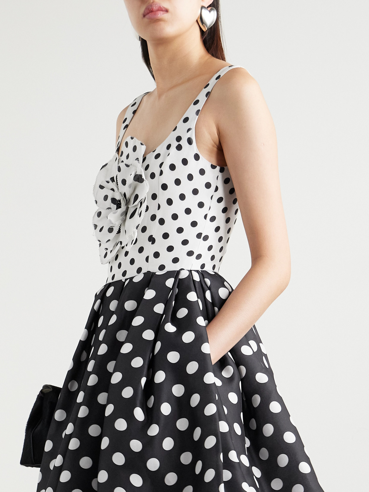Carolina Herrera Polka-dot Flower Sleeveless Tea-length Dress In Black