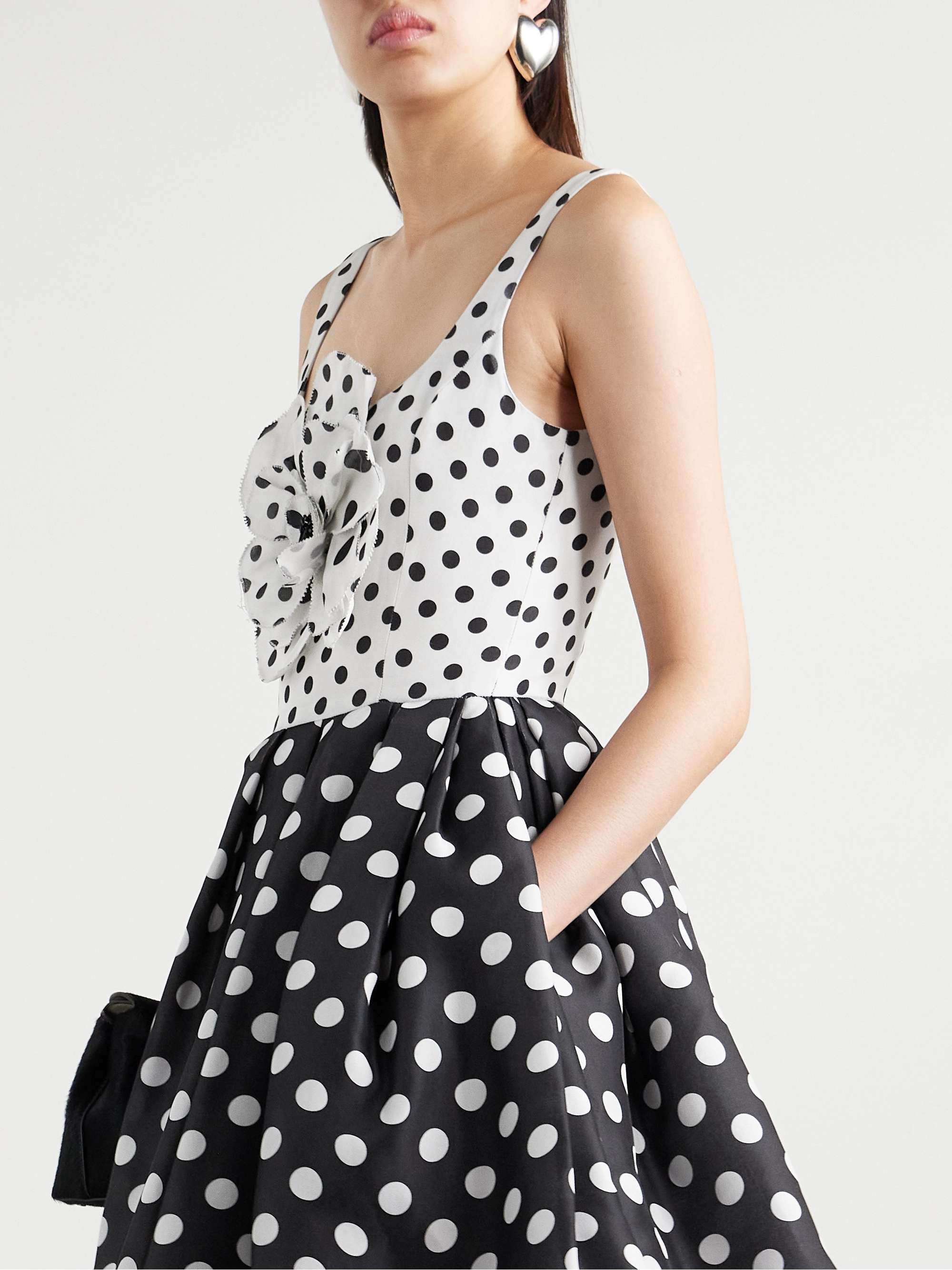 CAROLINA HERRERA 