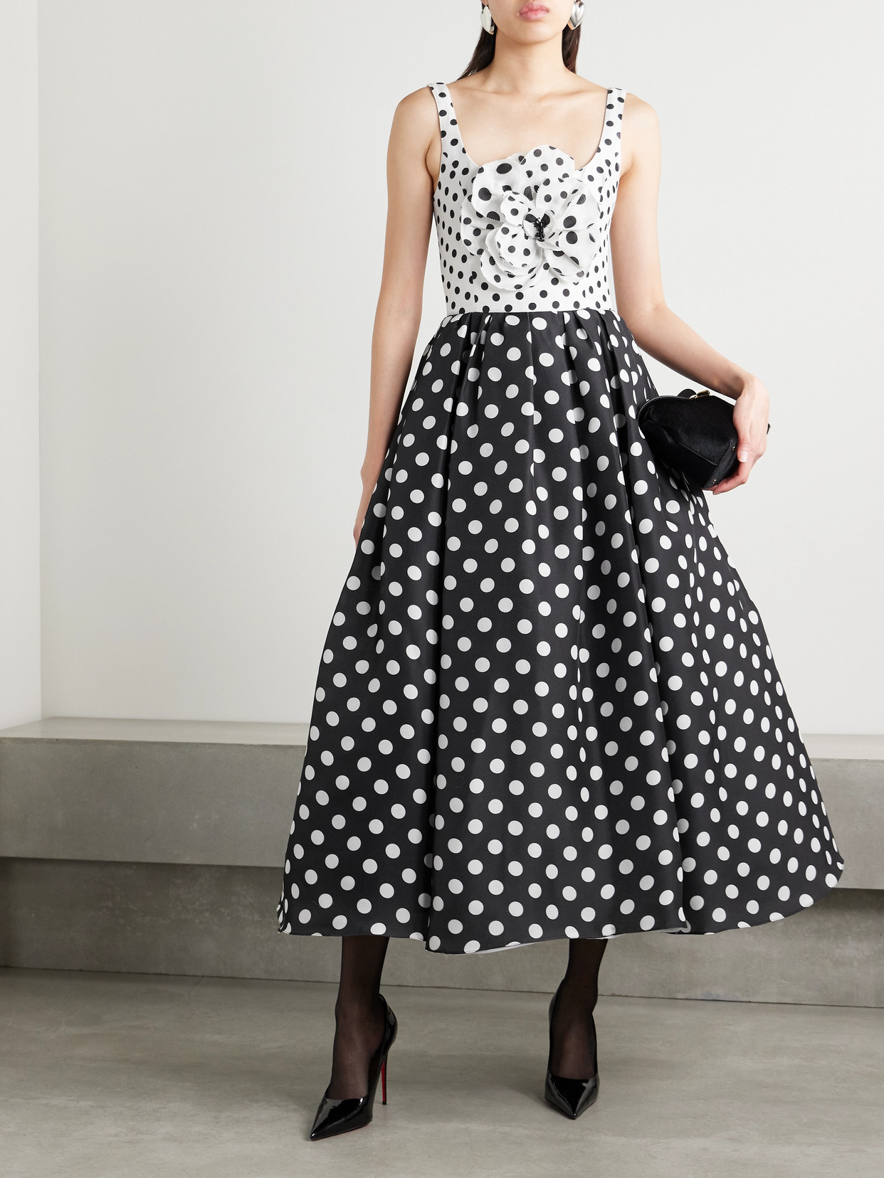 Carolina Herrera Polka-dot Flower Sleeveless Tea-length Dress In Black