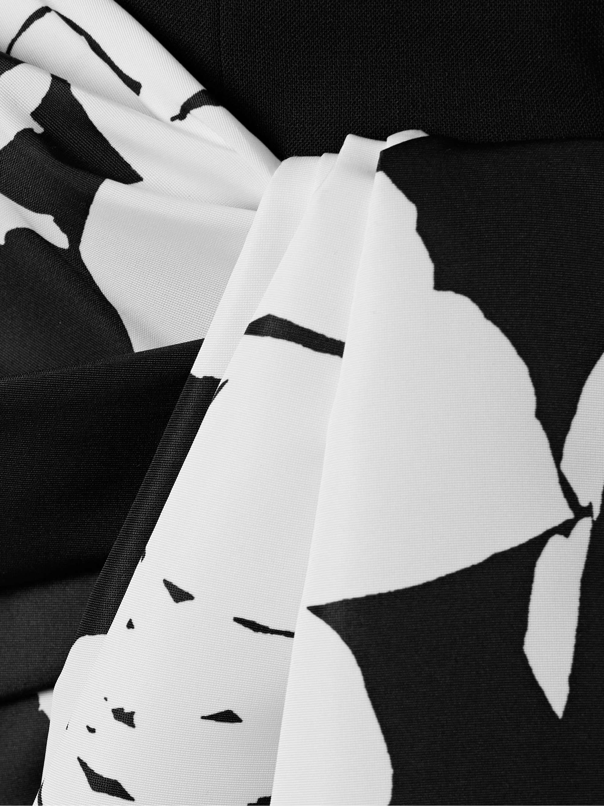 CAROLINA HERRERA 
