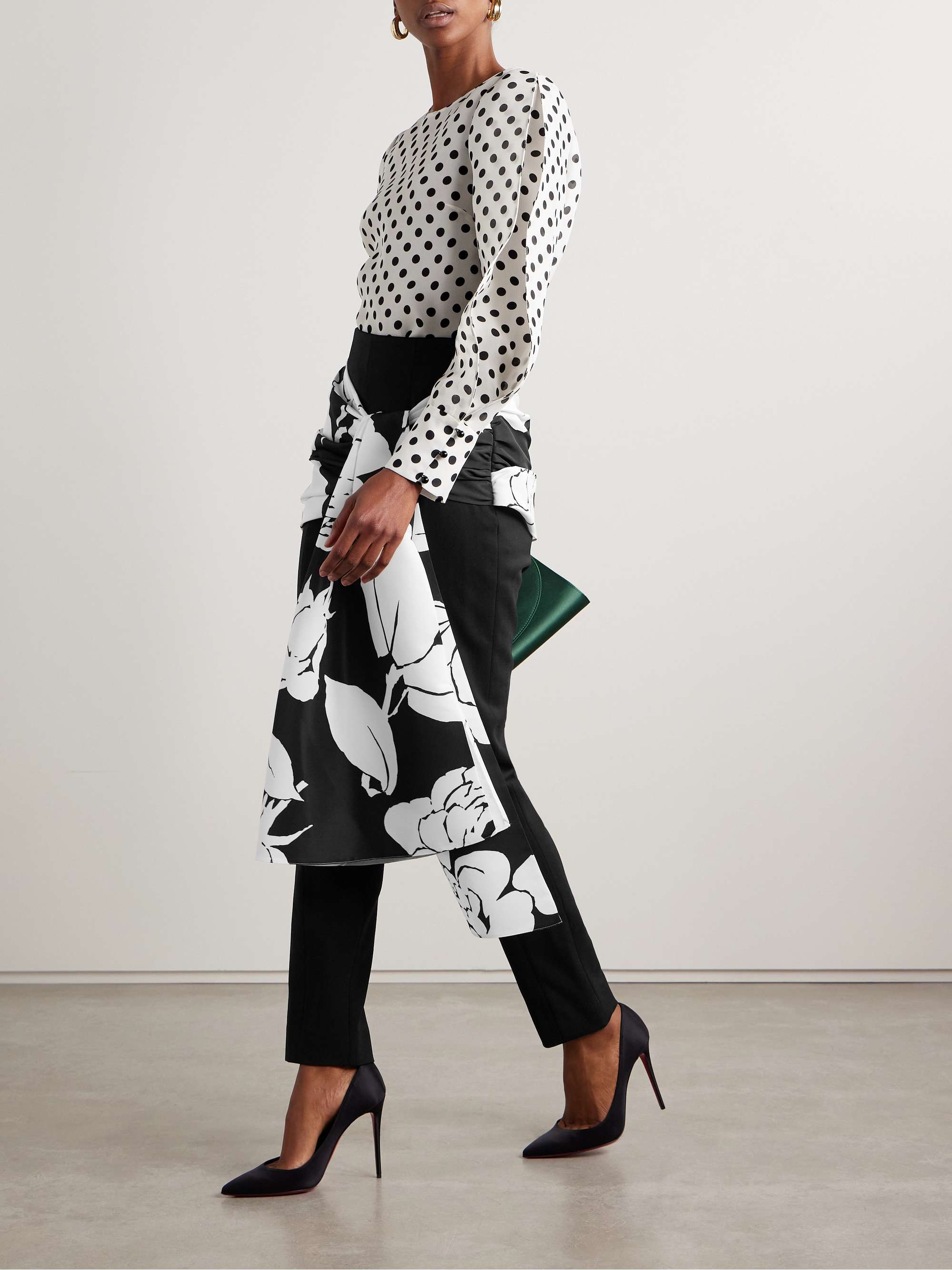 CAROLINA HERRERA 