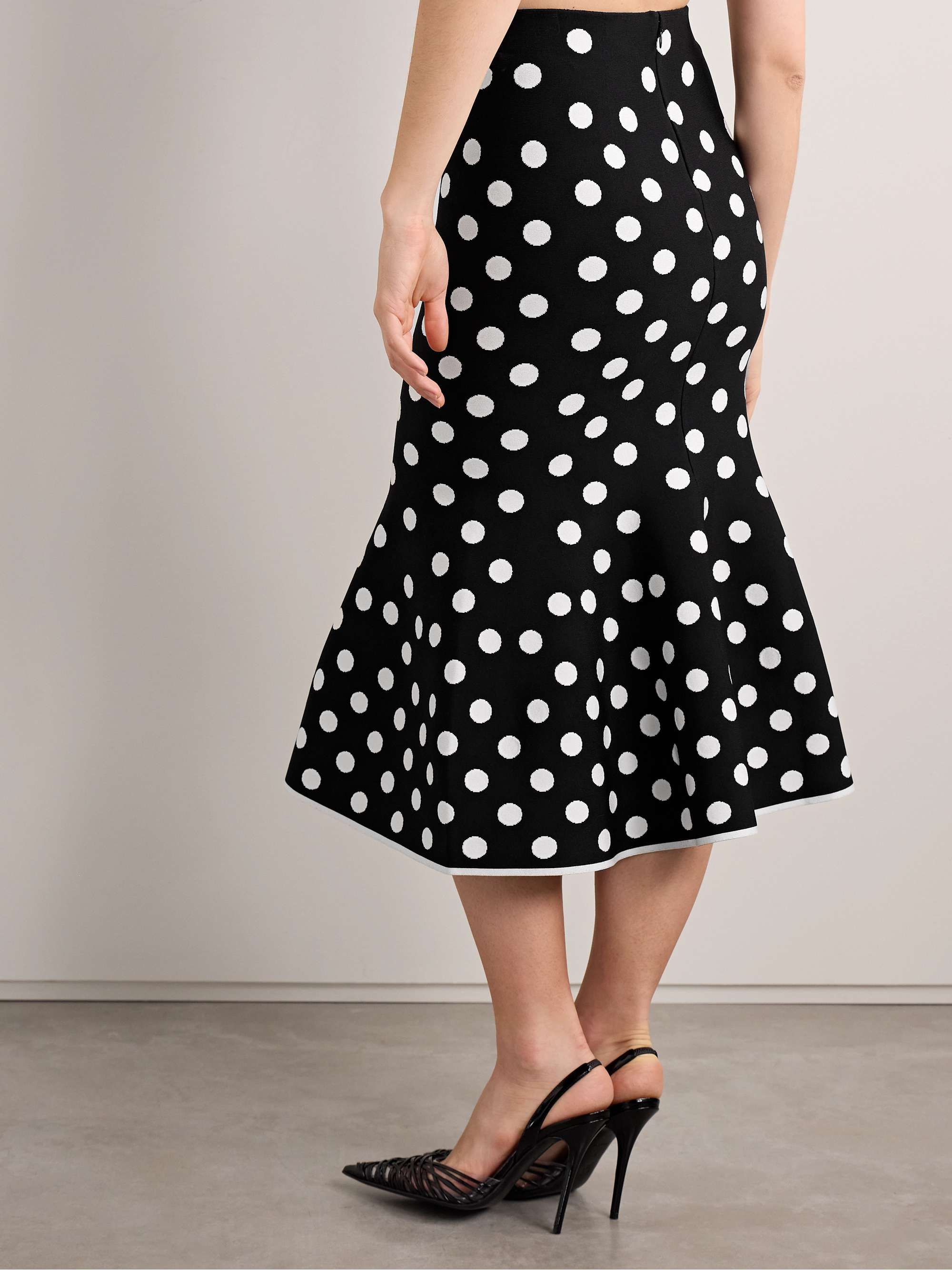 CAROLINA HERRERA ジャカードニット スカート ポルカドット柄 CAROLINA HERRERA ジャカードニット スカート ポルカドット柄