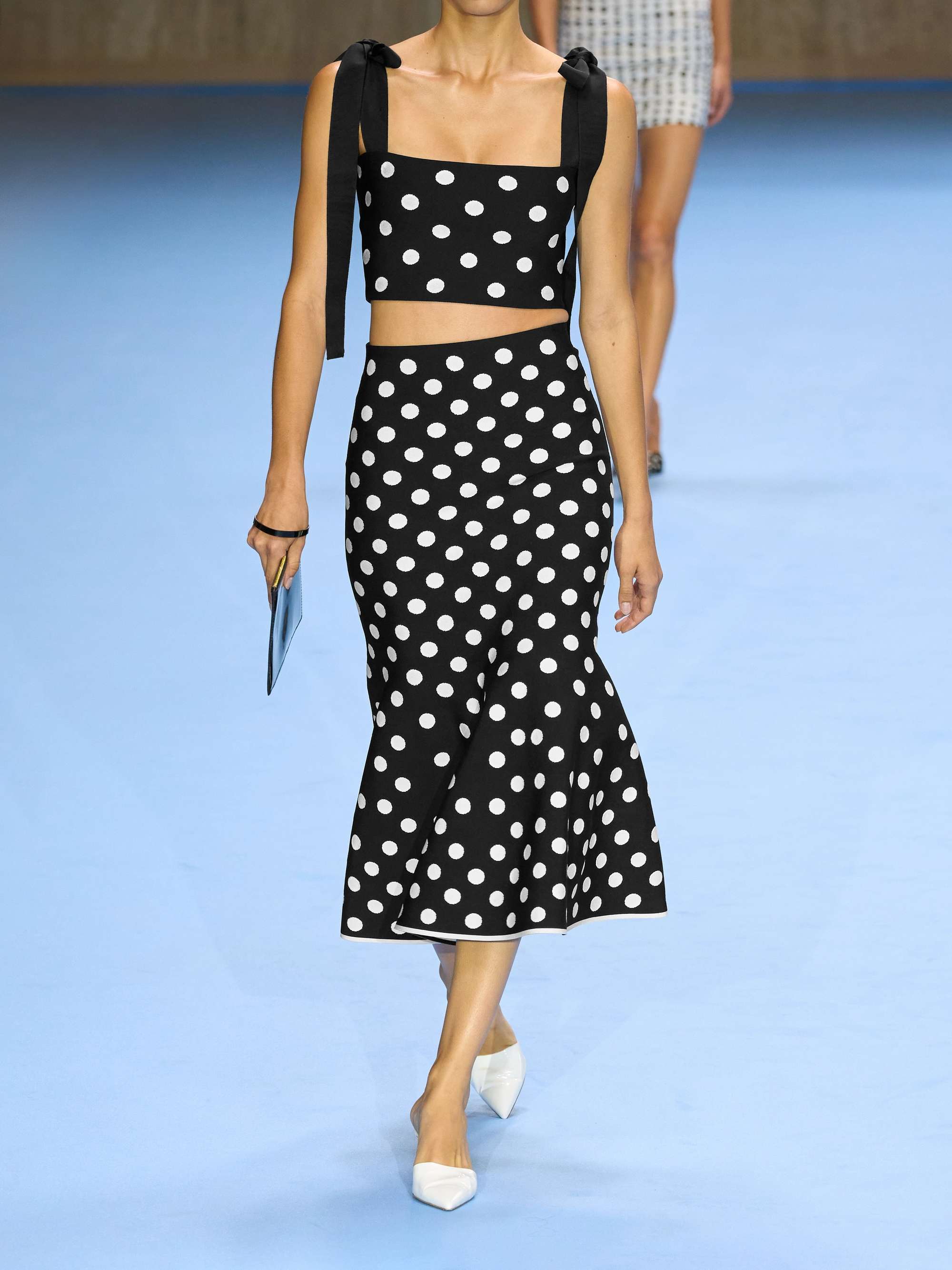 CAROLINA HERRERA ジャカードニット スカート ポルカドット柄 CAROLINA HERRERA ジャカードニット スカート ポルカドット柄