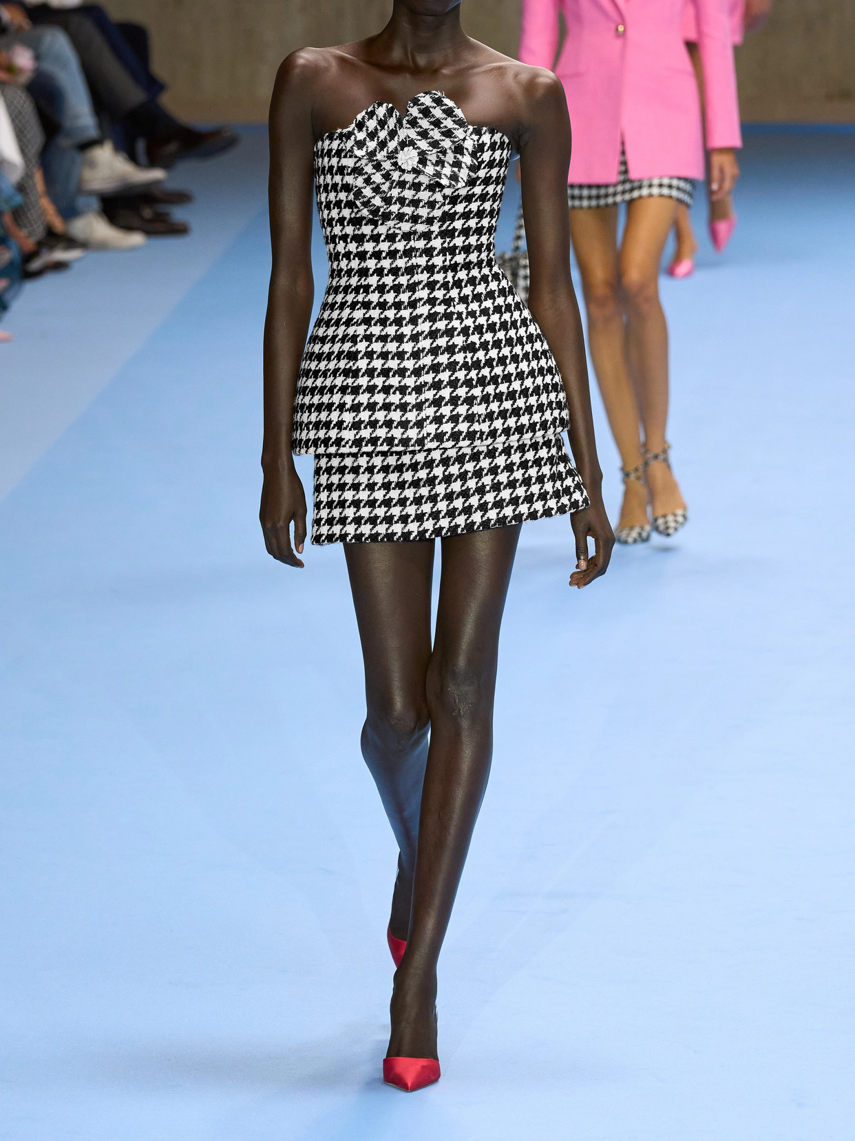CAROLINA HERRERA STRAPLESS APPLIQUÉD HOUNDSTOOTH TWEED PEPLUM TOP