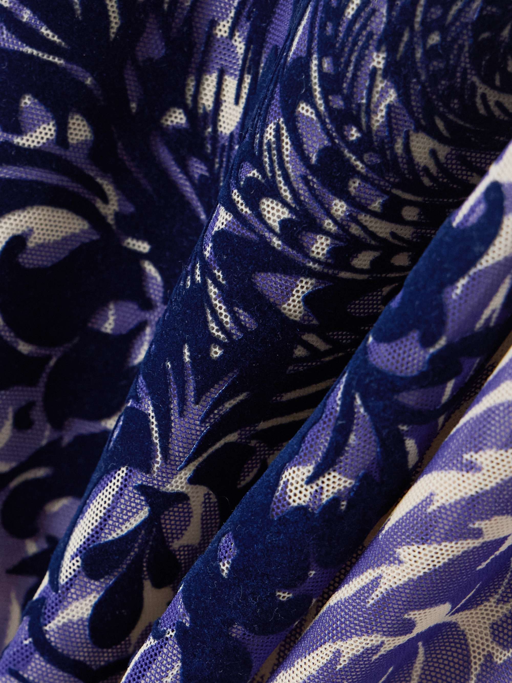 ETRO 