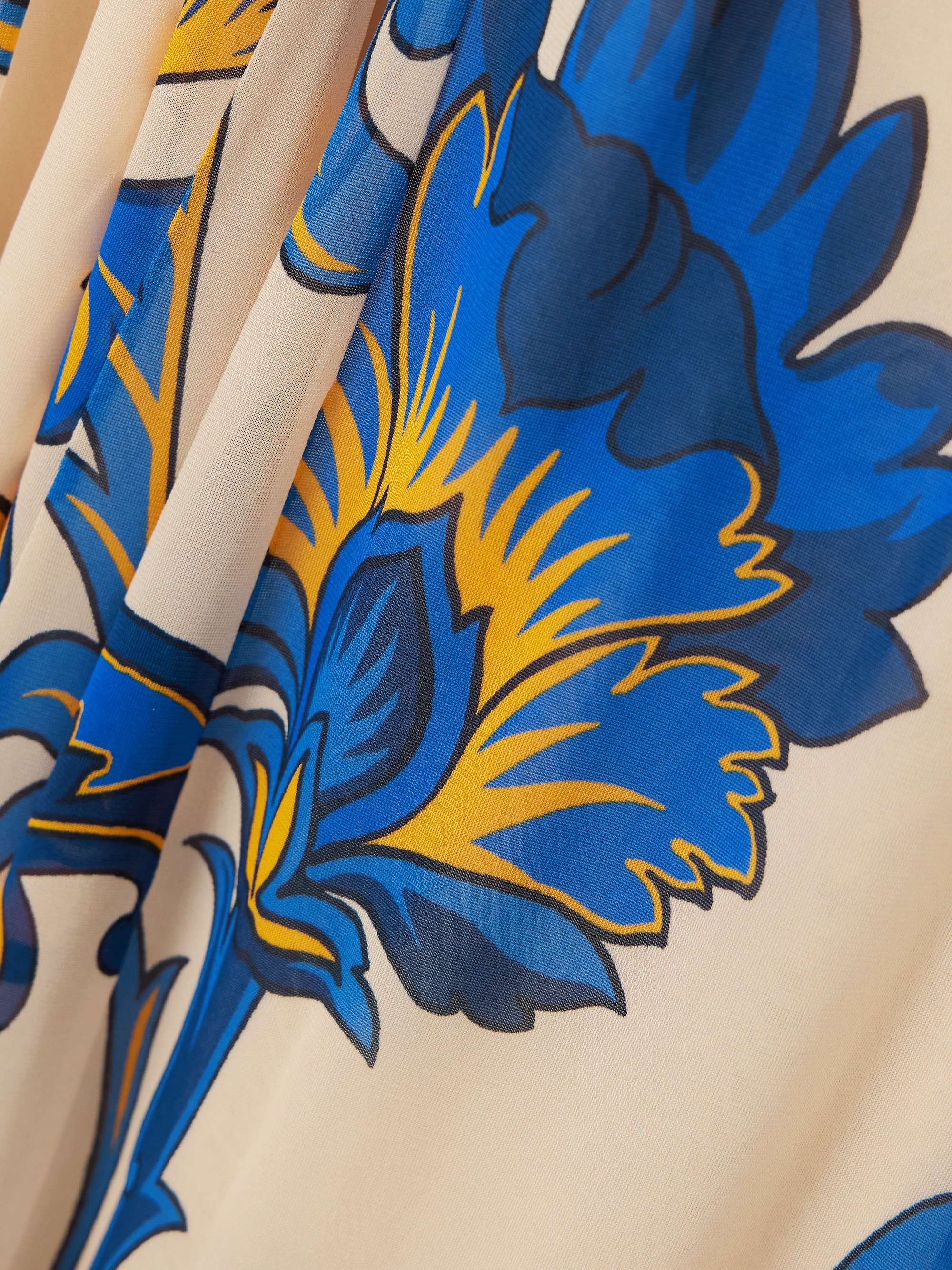 ETRO 