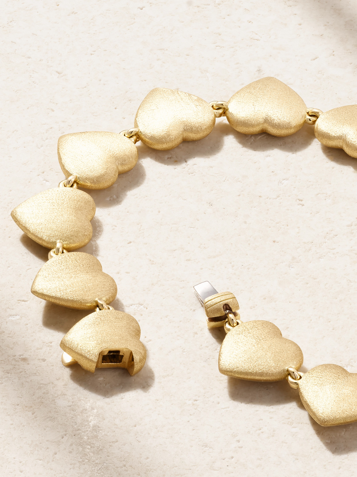 MARIE LICHTENBERG HEART SMALL 18-KARAT GOLD BRACELET 