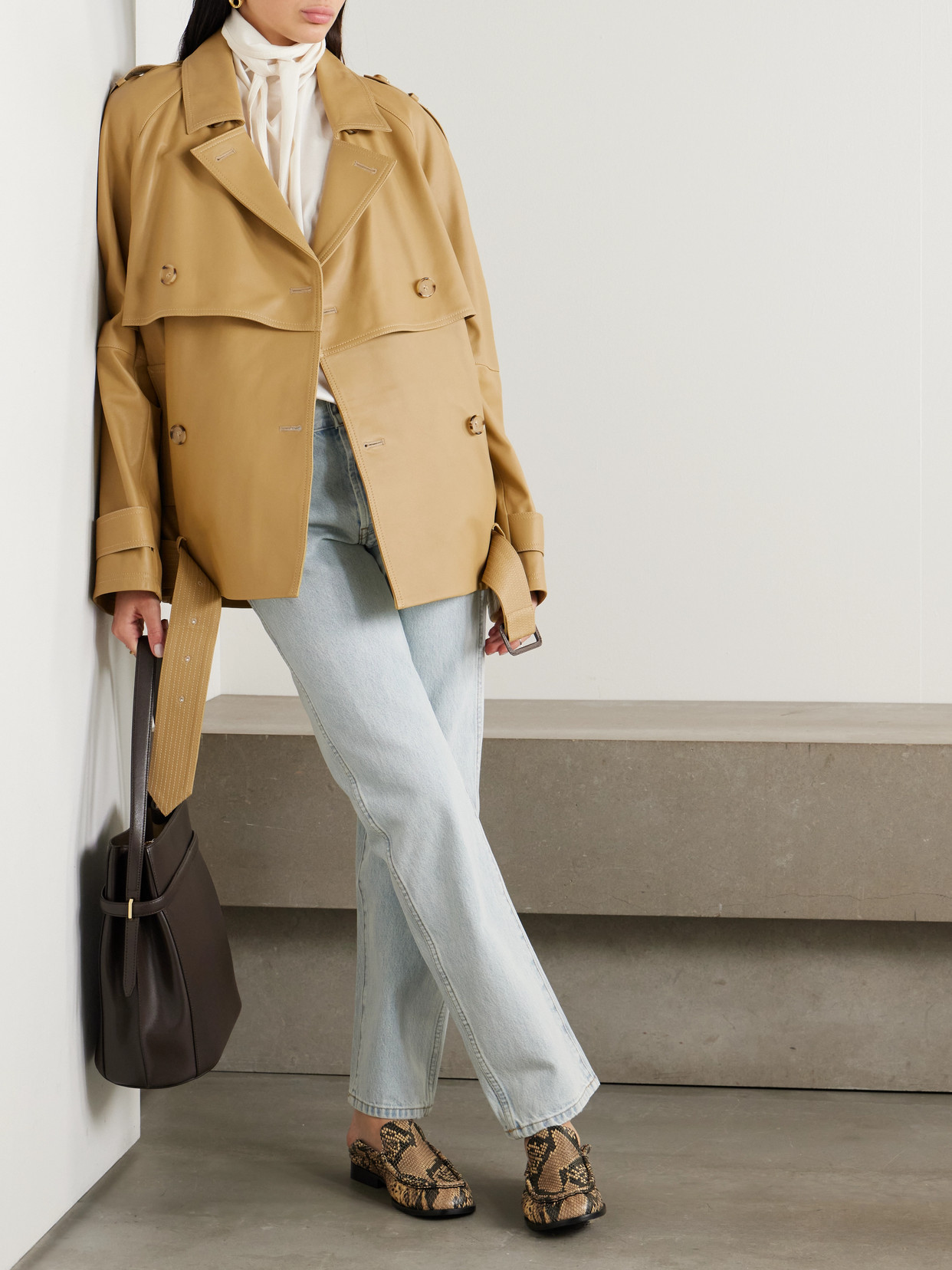 Totême Tan Short Trench Leather Jacket In Neutrals