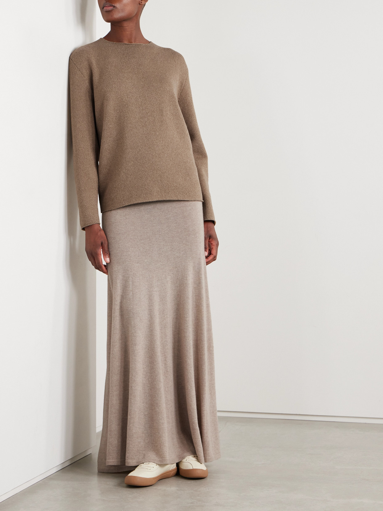 The Row Jhaio Cotton And Wool-blend Sweater In Brown