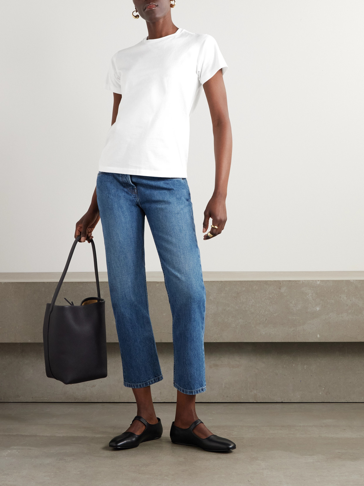 The Row Riaco Mid-rise Straight-leg Jeans In Blue