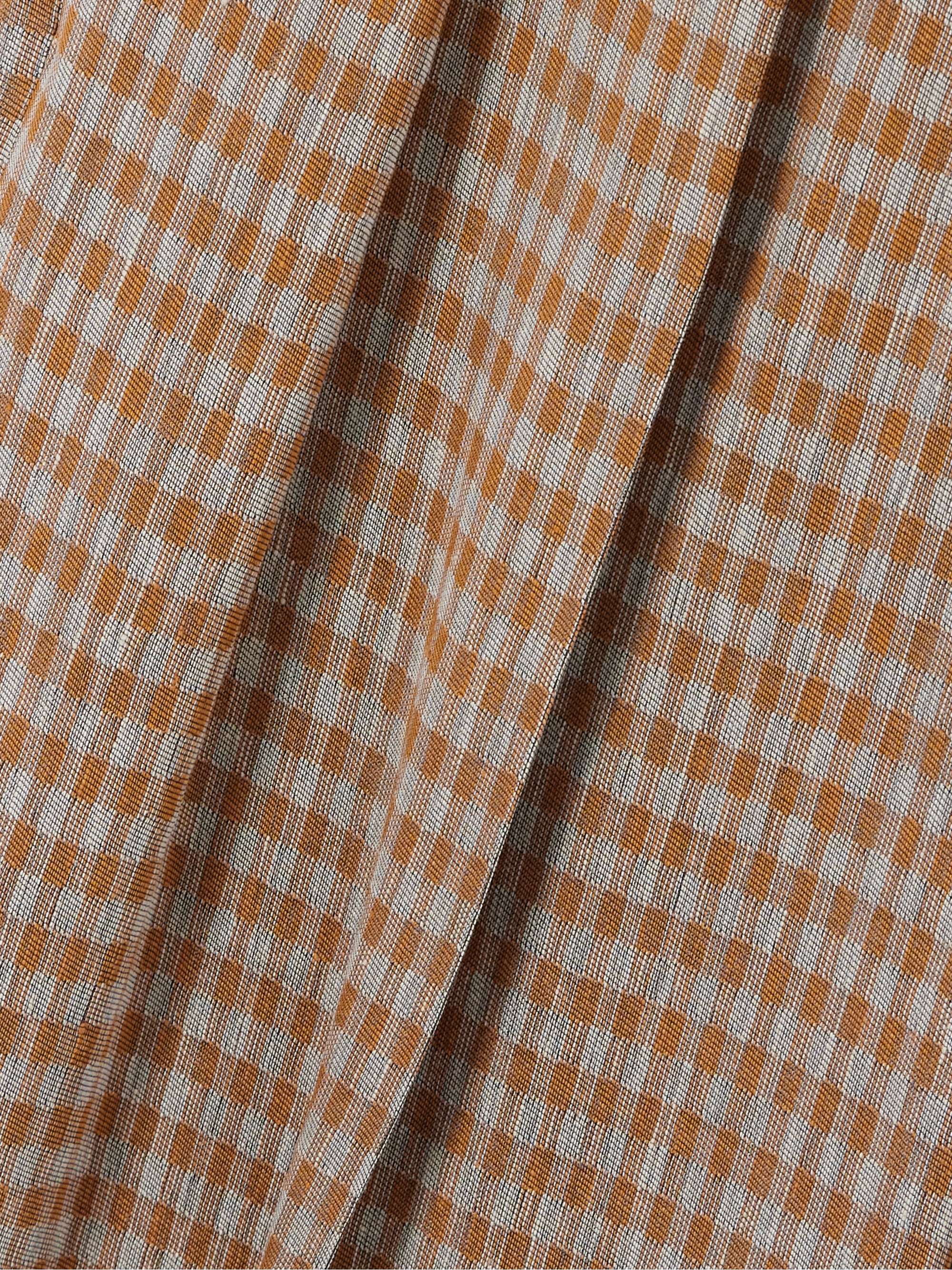 THE ROW 