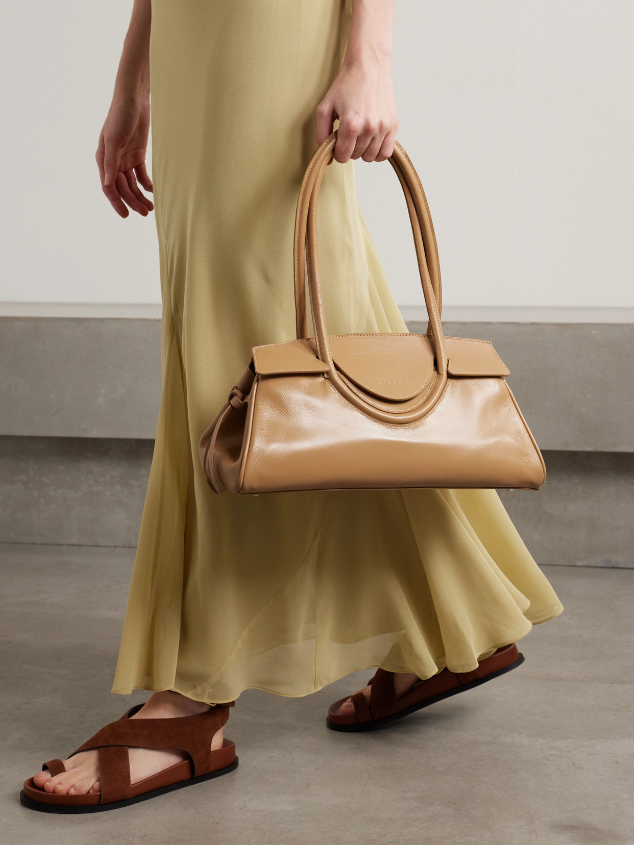 Staud Maude Leather Shoulder Bag In Brown
