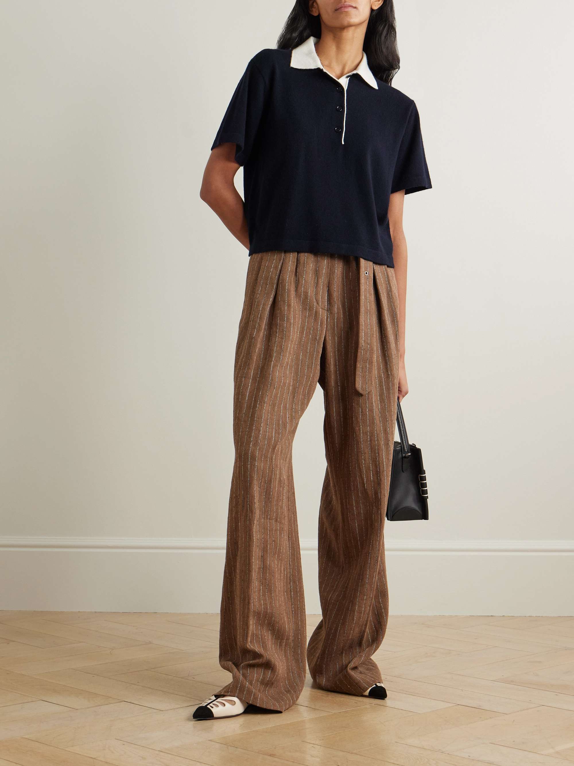 ALLUDE 